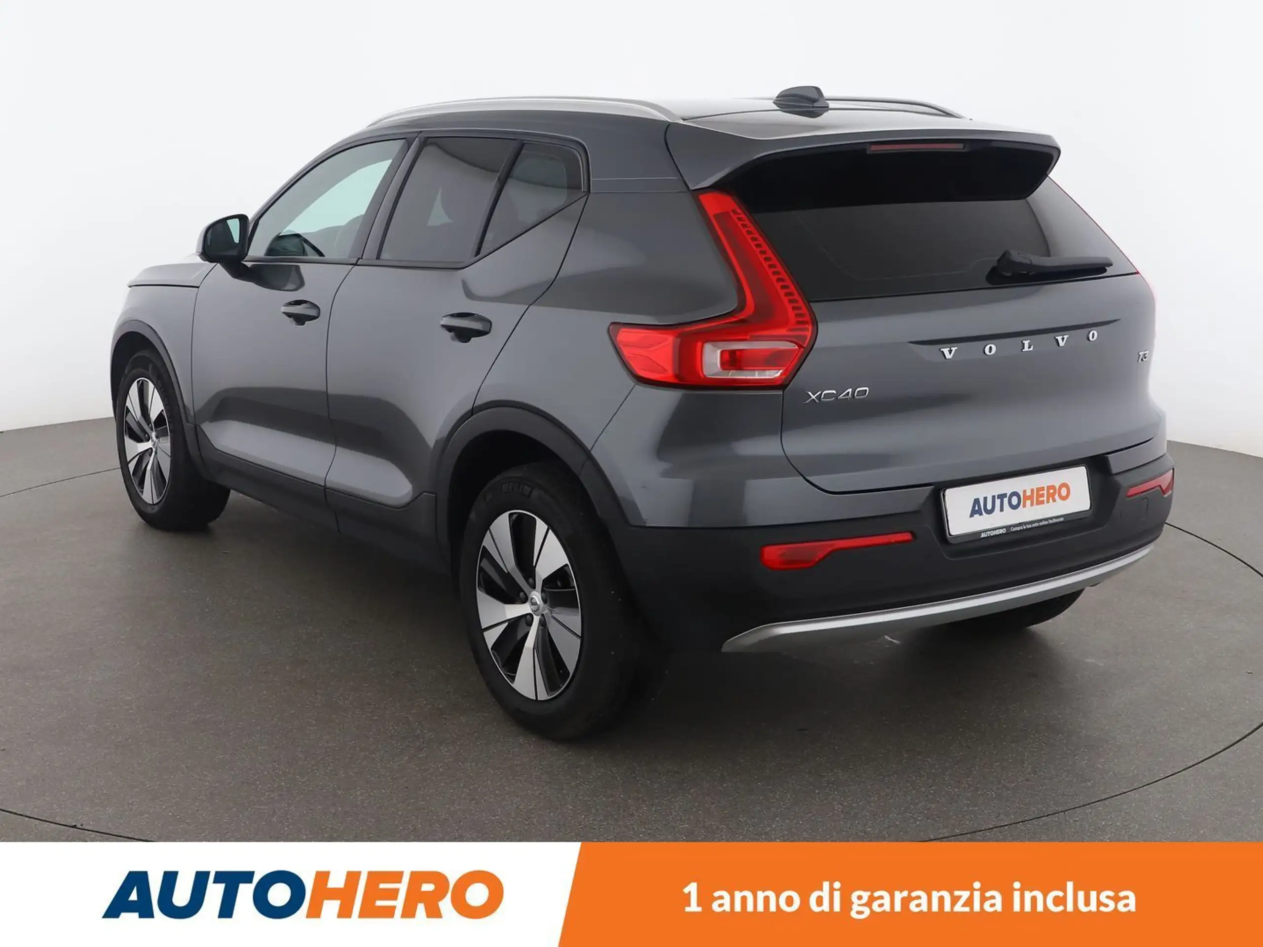 Volvo - XC40