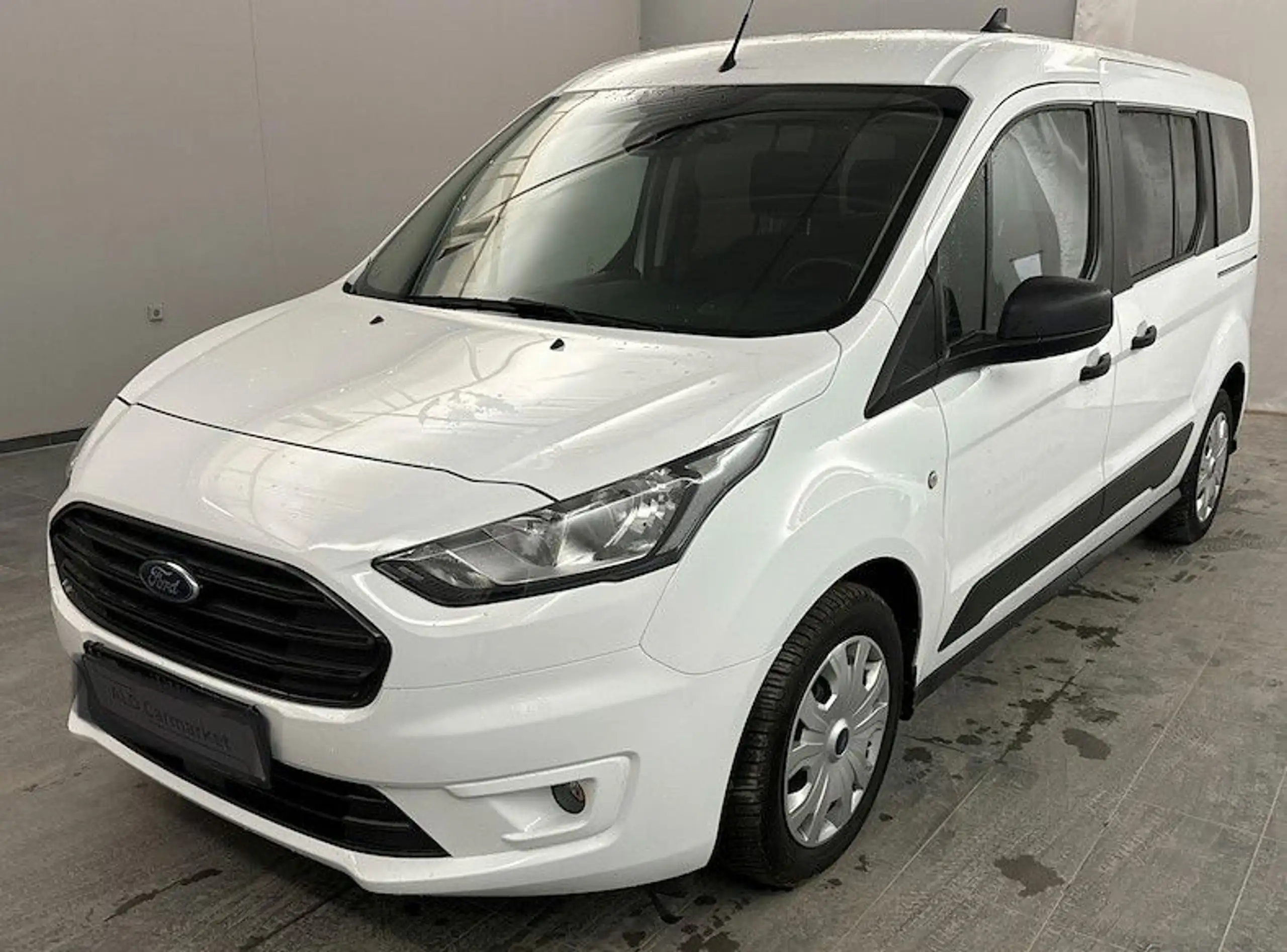 Ford Transit Courier 2020