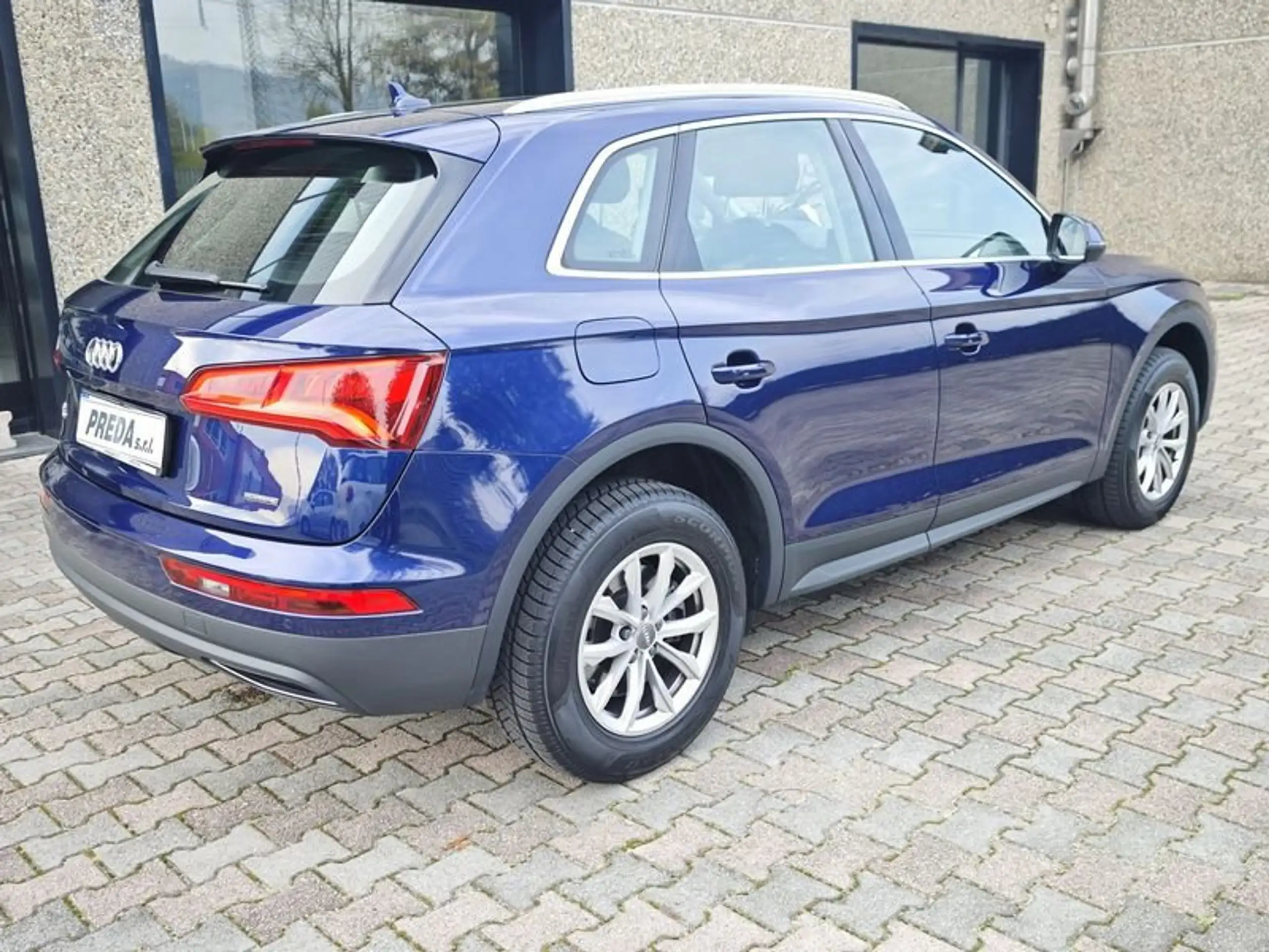 Audi - Q5