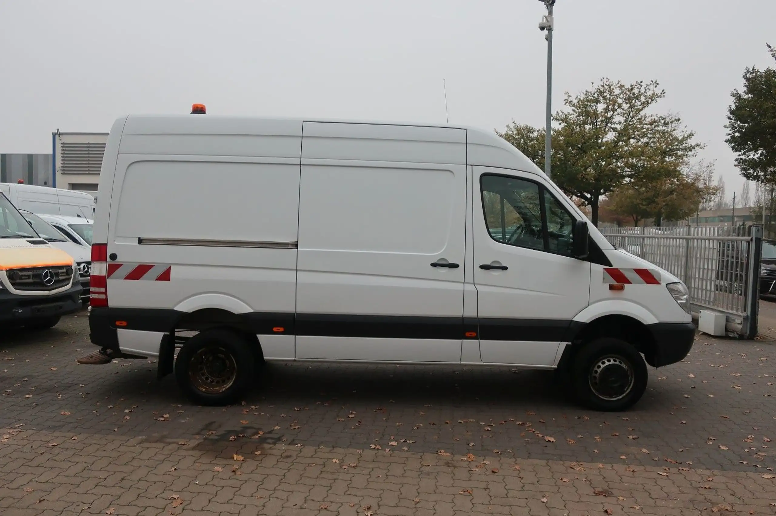 Mercedes-Benz - Sprinter