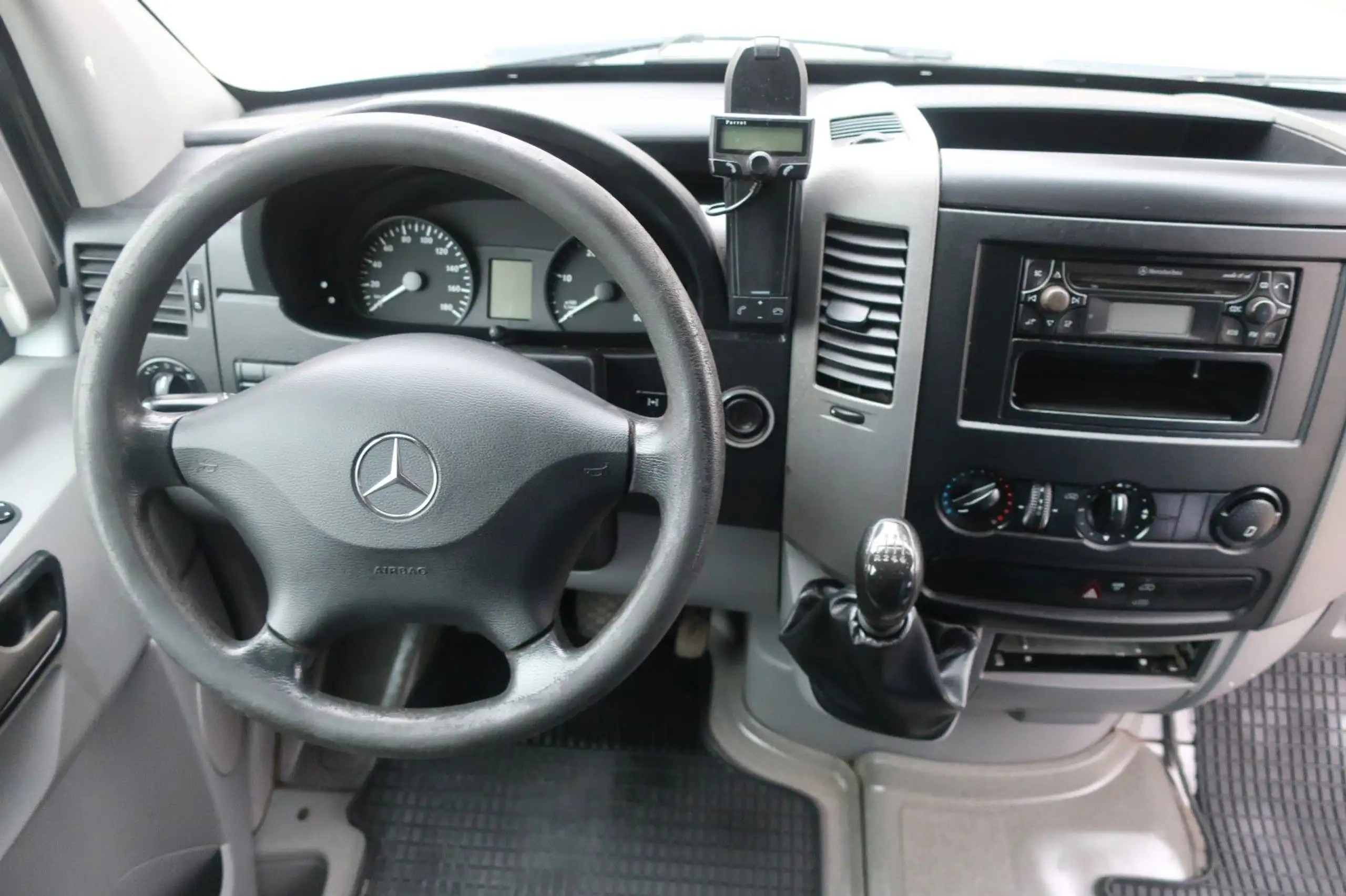 Mercedes-Benz - Sprinter