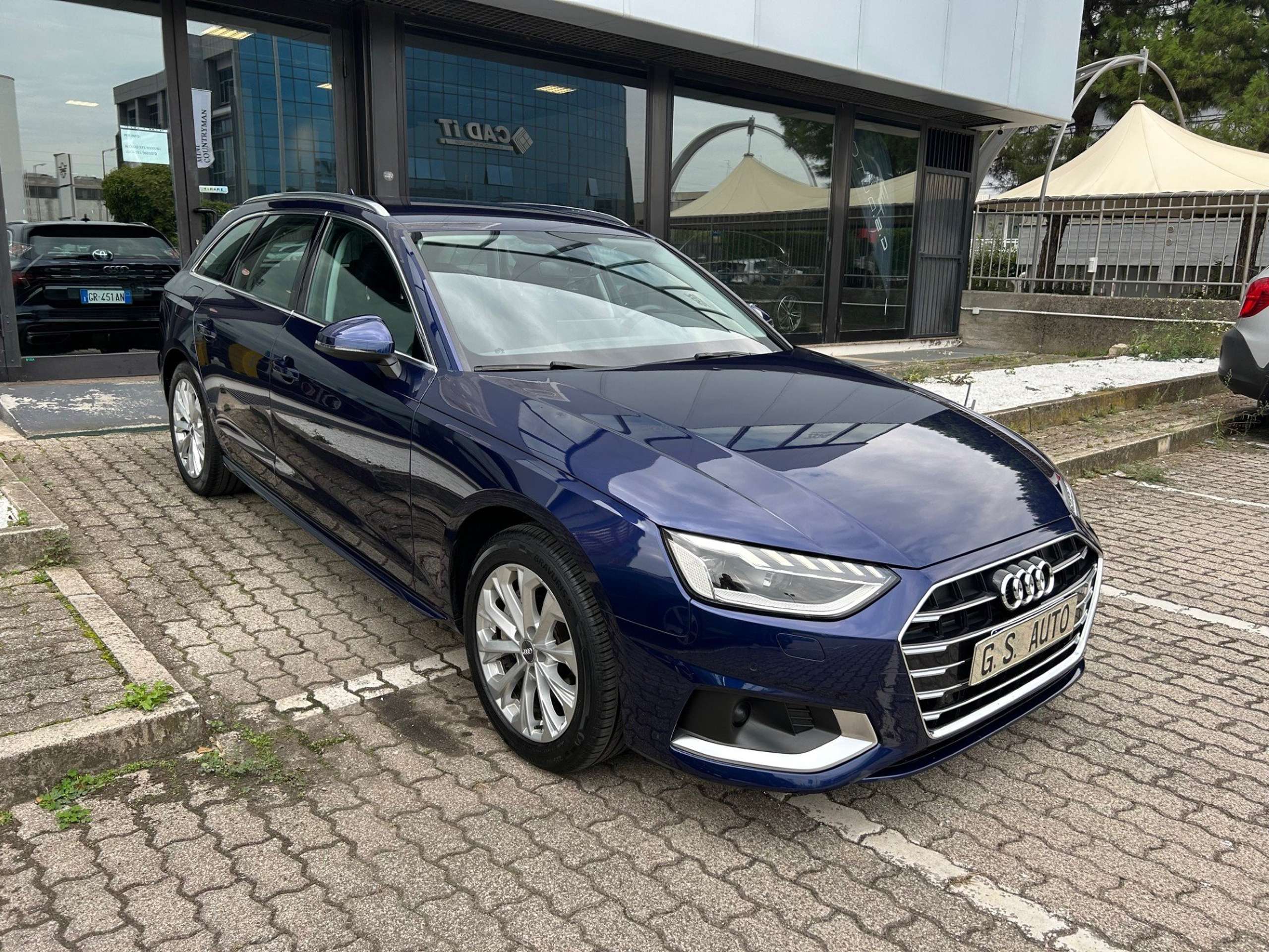 Audi - A4