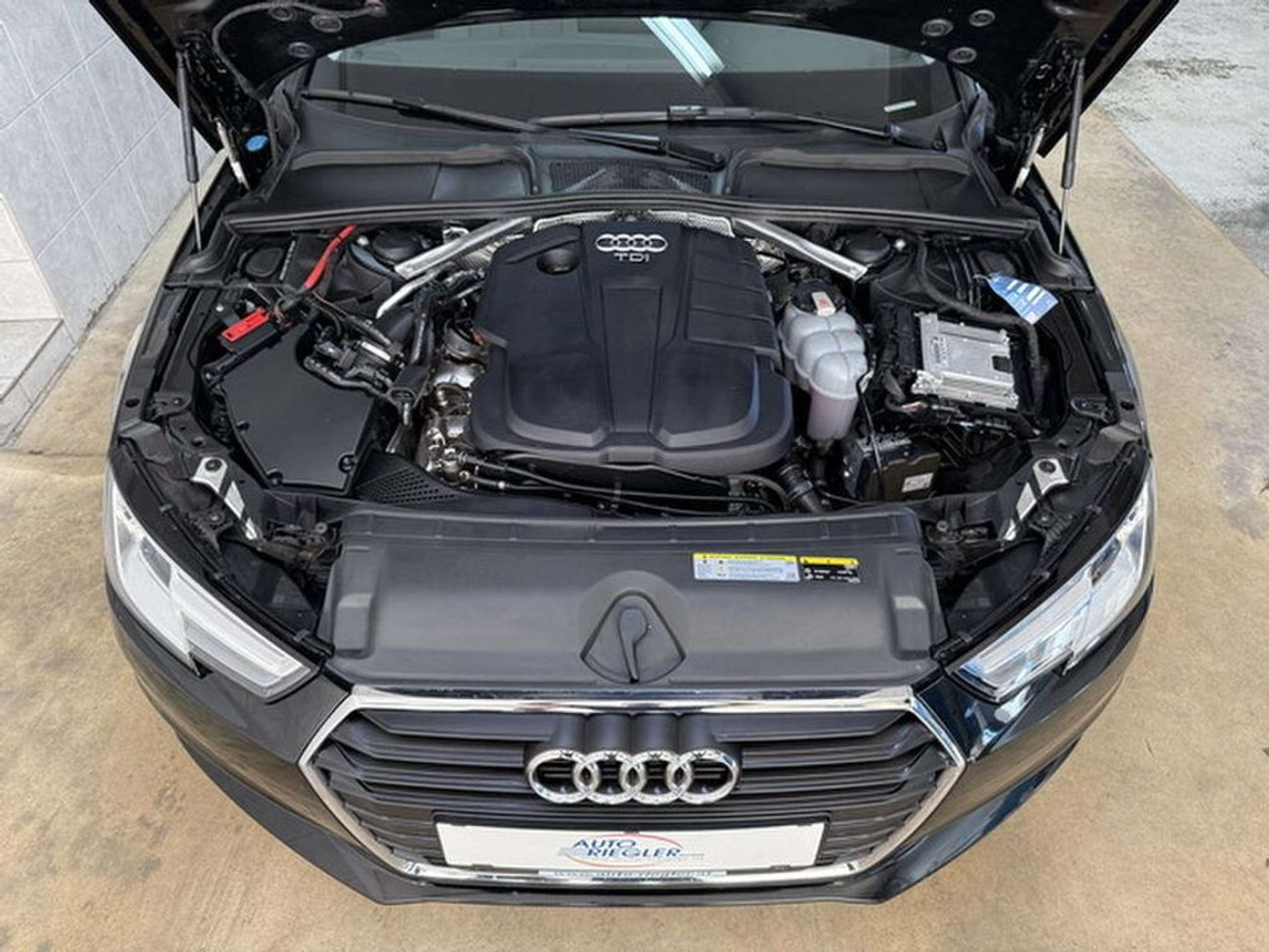 Audi - A4