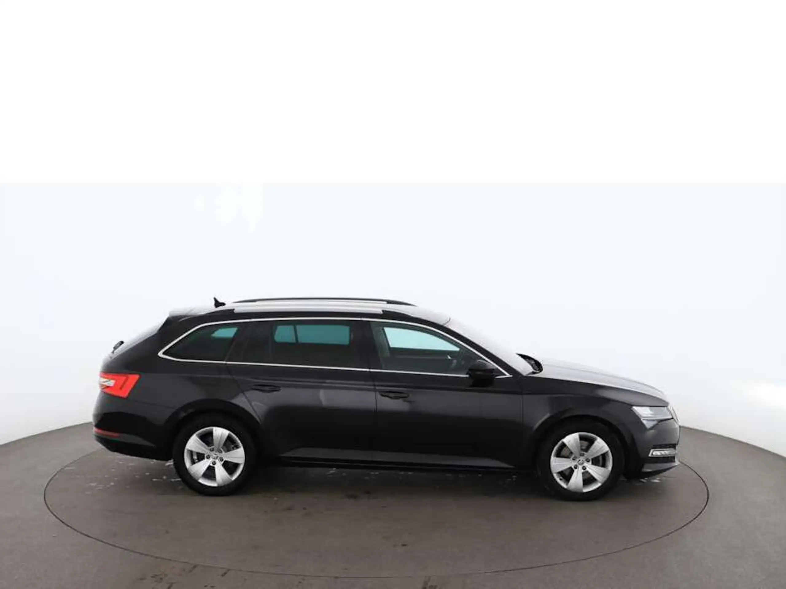 Skoda - Superb