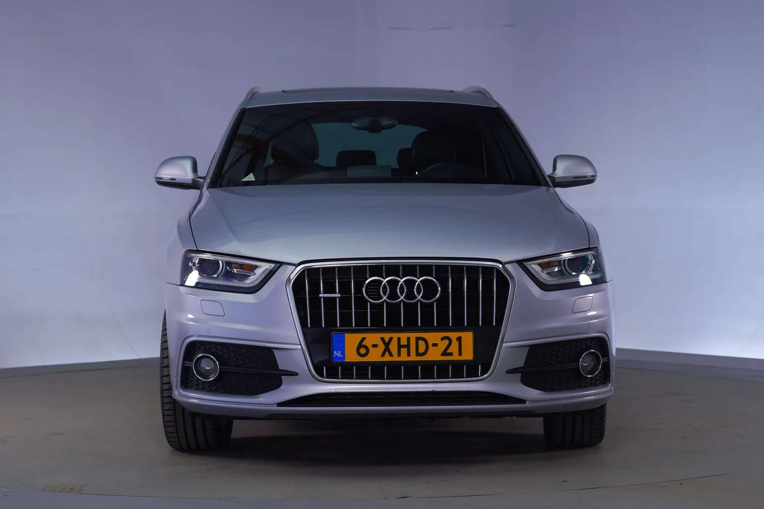 Audi - Q3