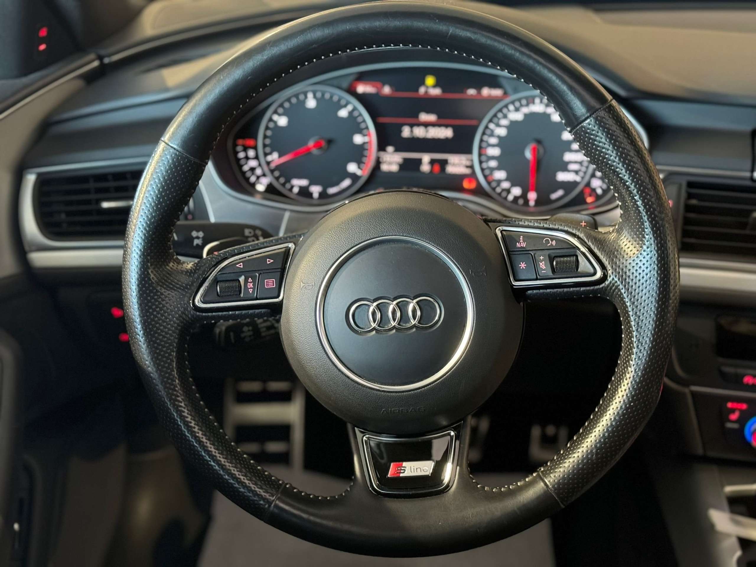 Audi - A6