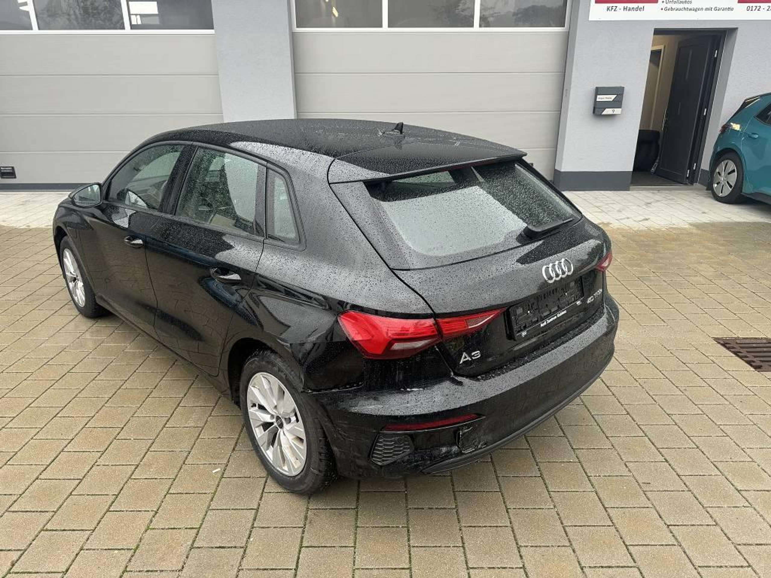 Audi - A3