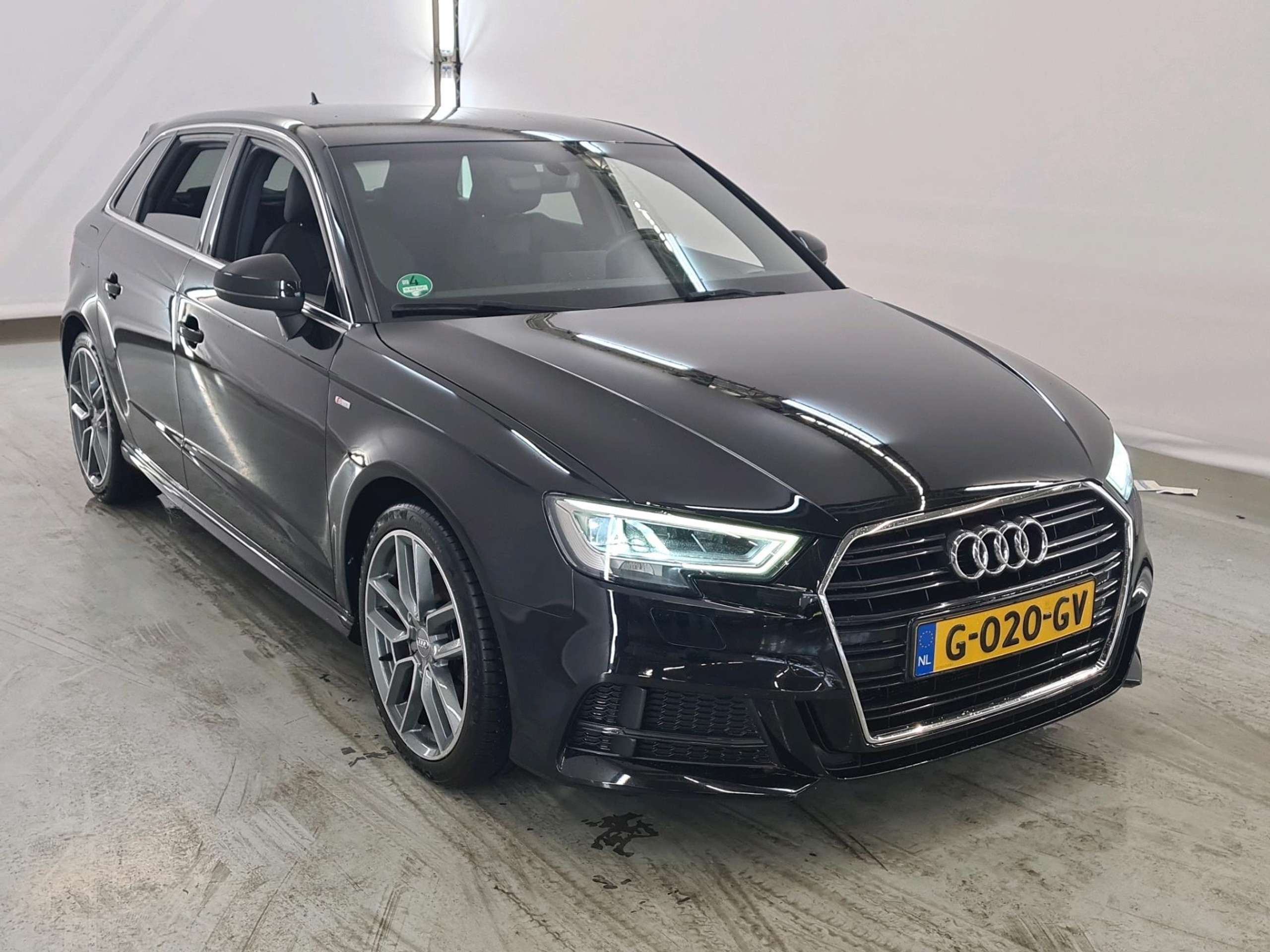 Audi - A3