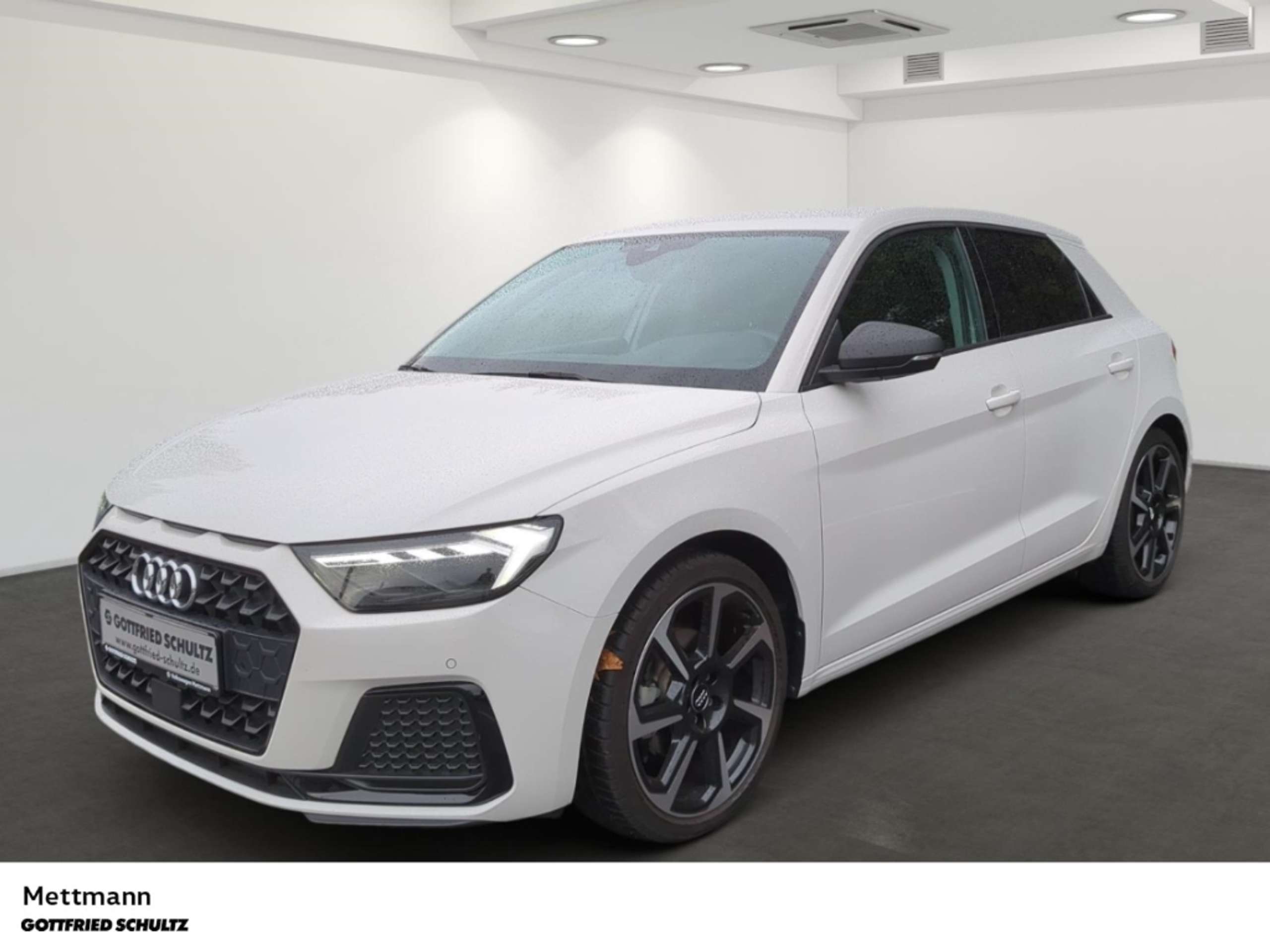 Audi - A1