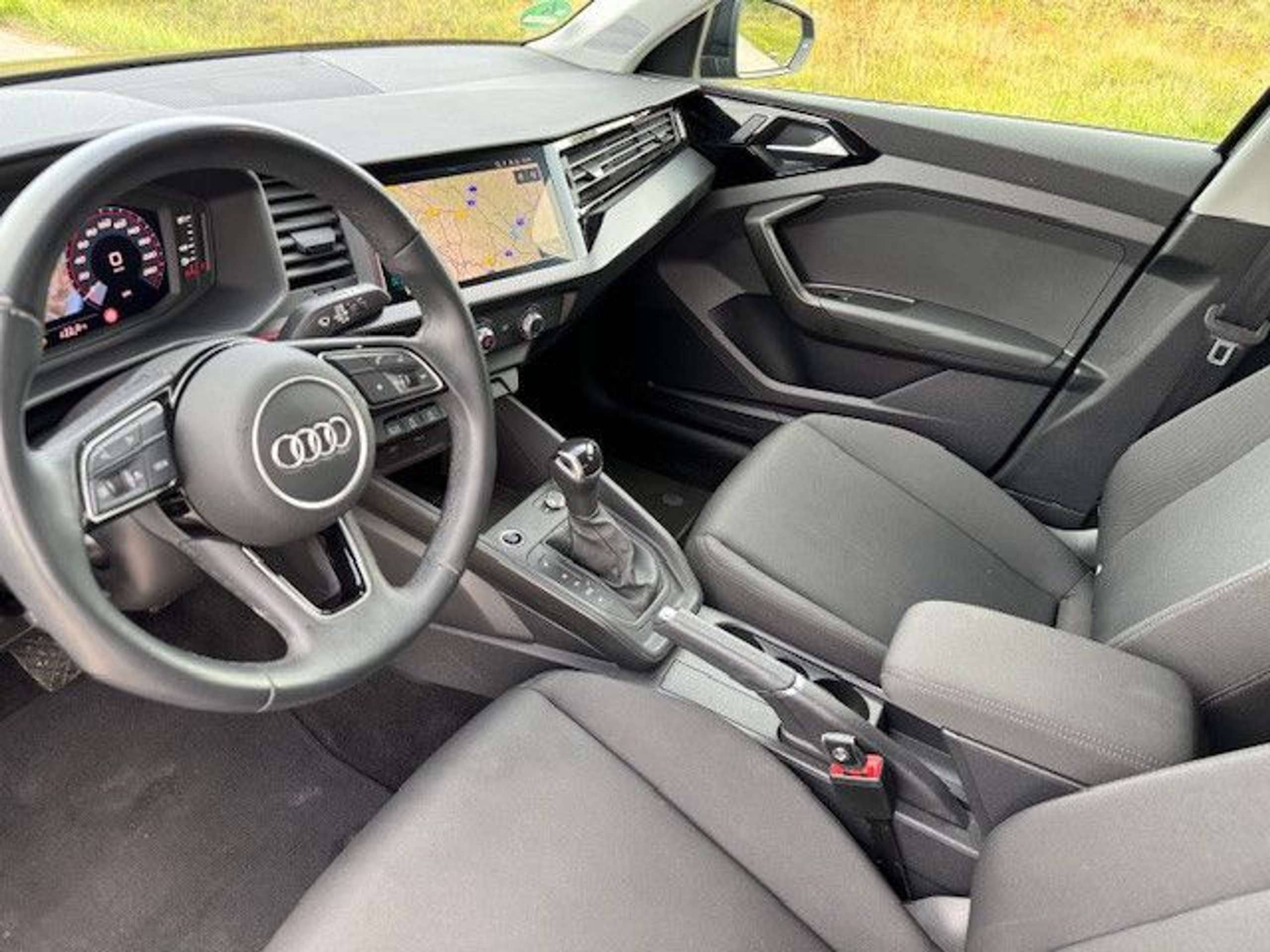 Audi - A1