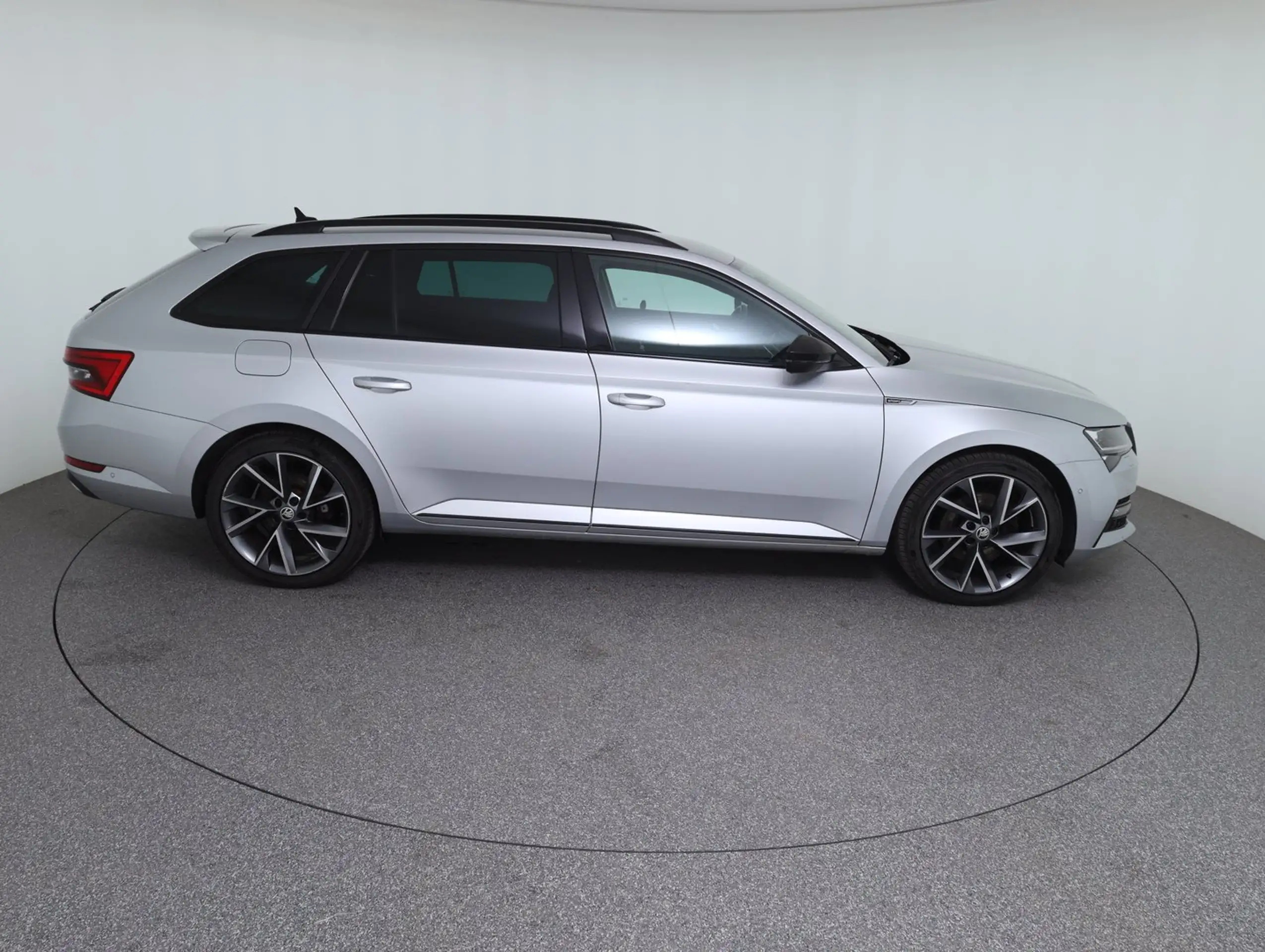 Skoda - Superb