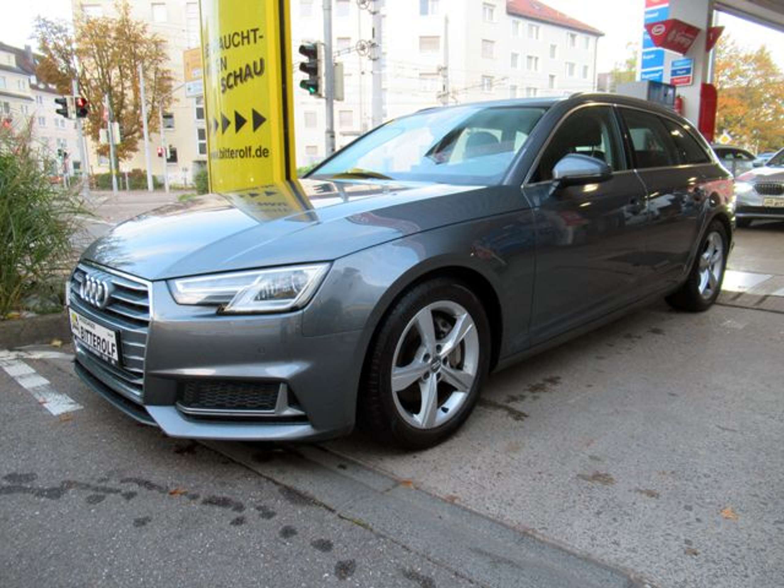 Audi - A4