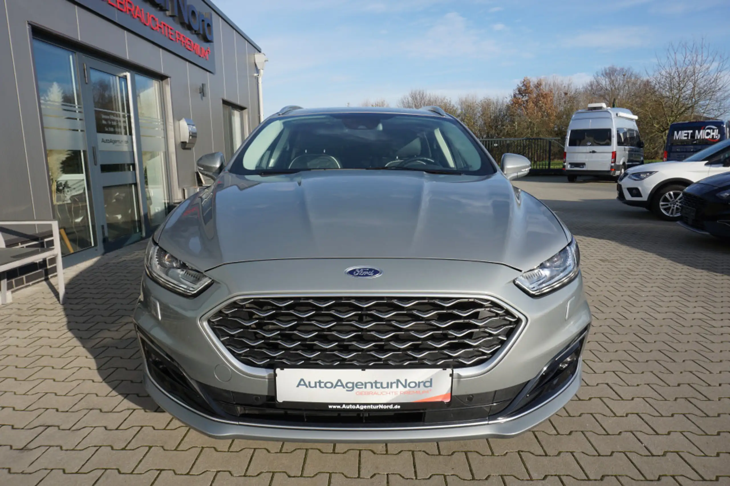 Ford - Mondeo