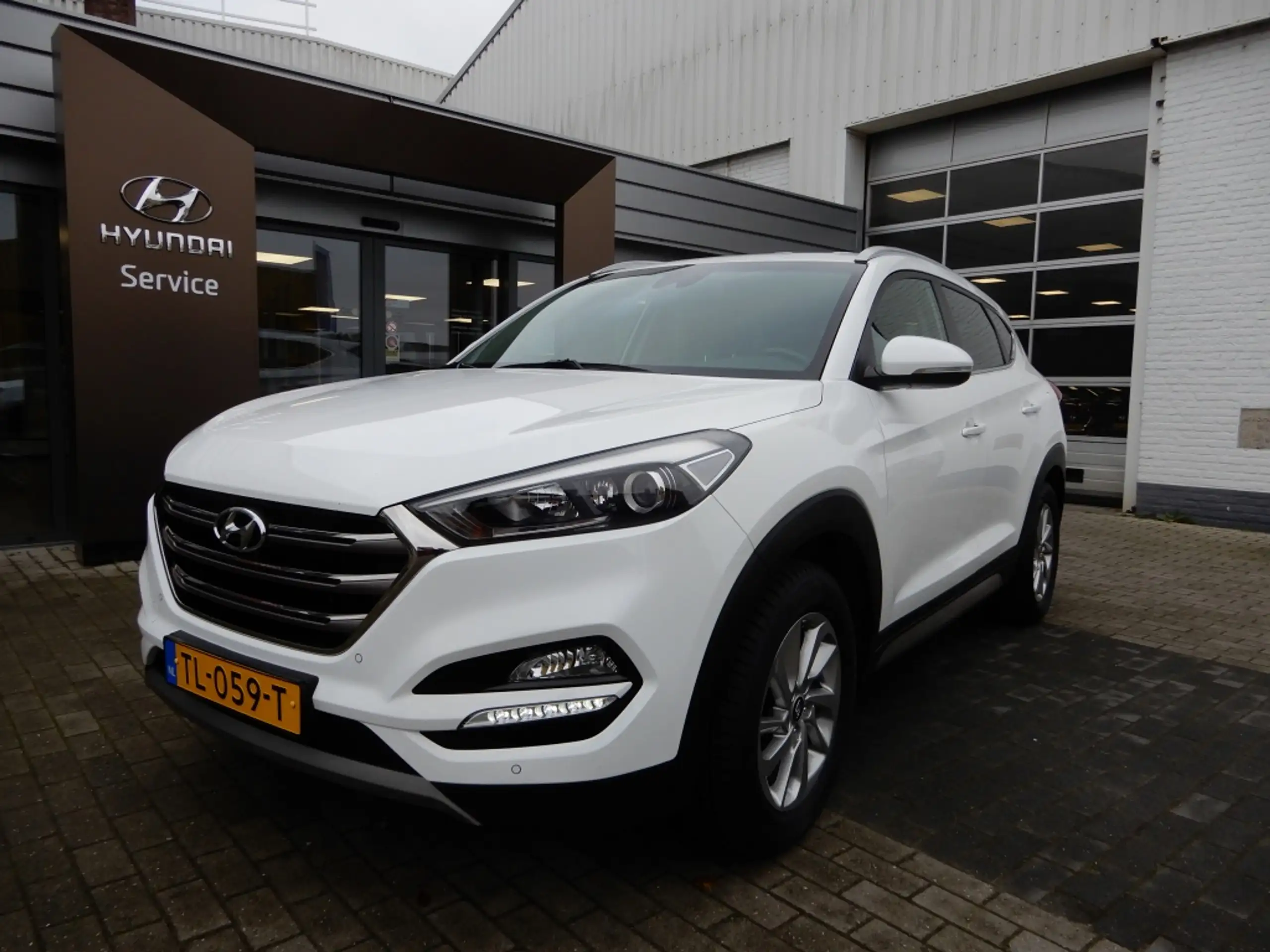 Hyundai - TUCSON