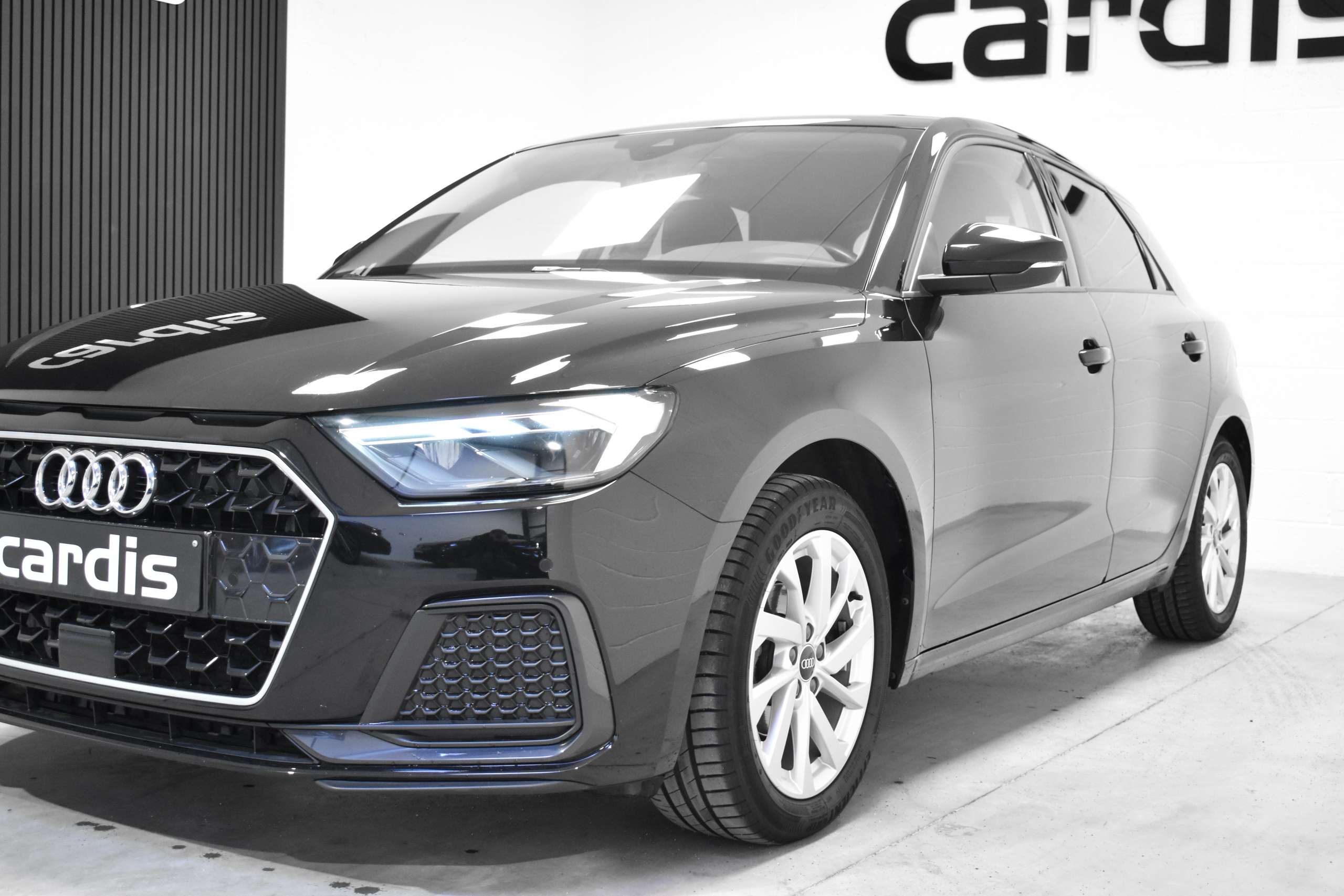 Audi - A1