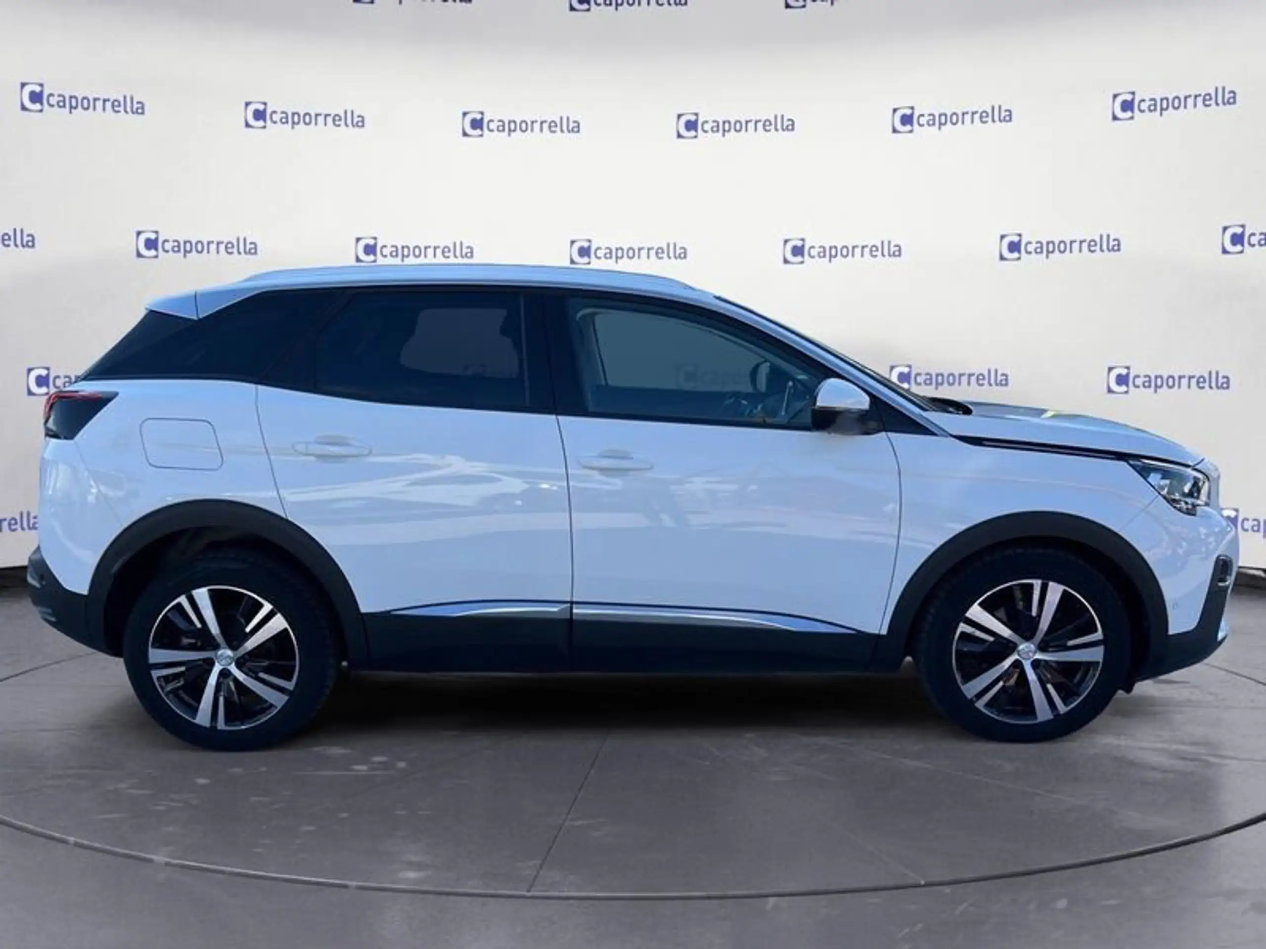 Peugeot - 3008