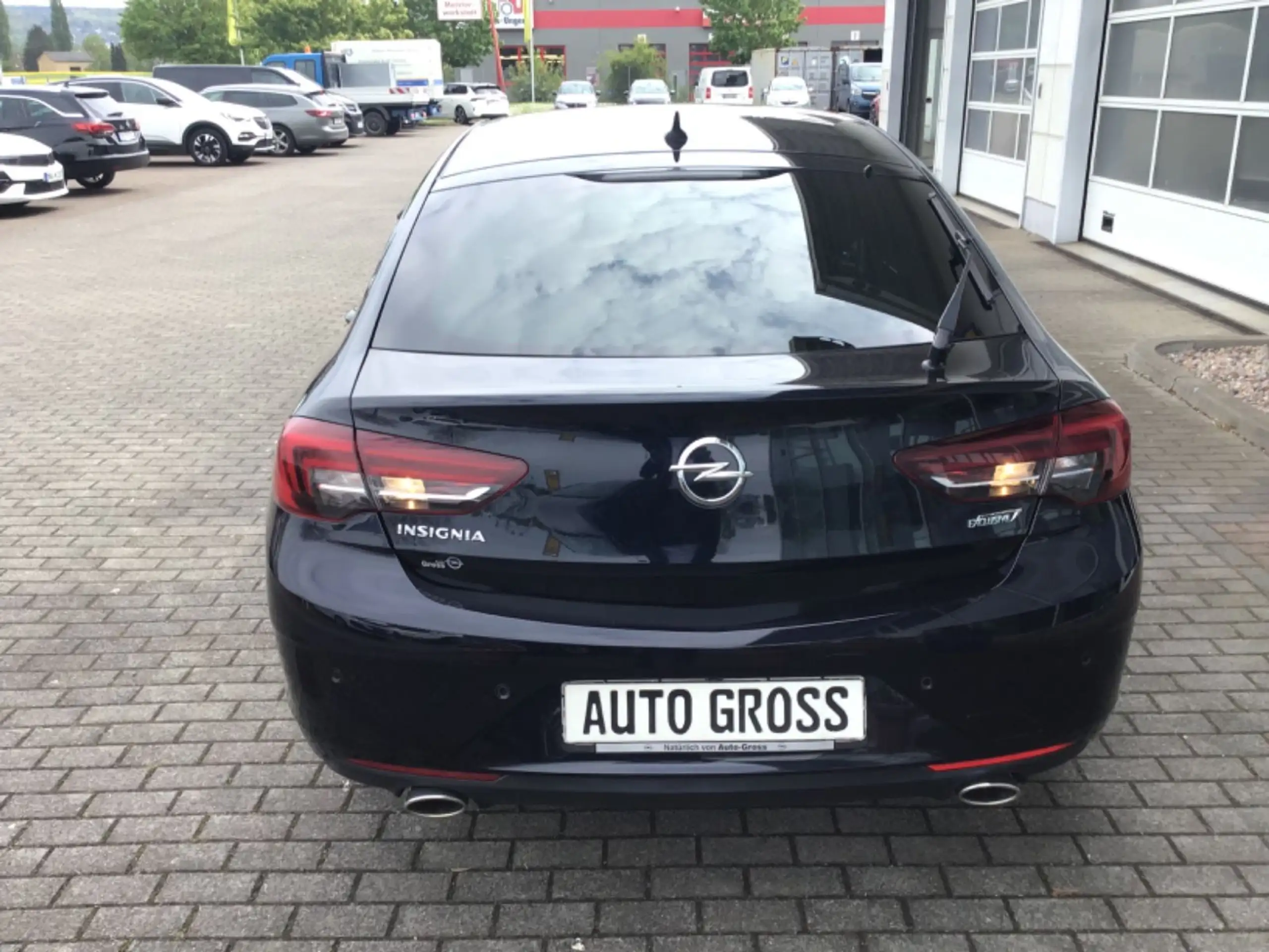 Opel - Insignia