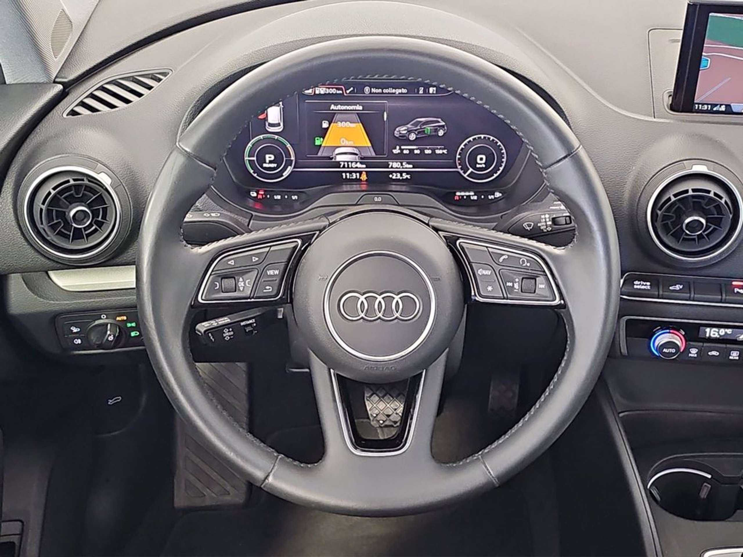 Audi - A3