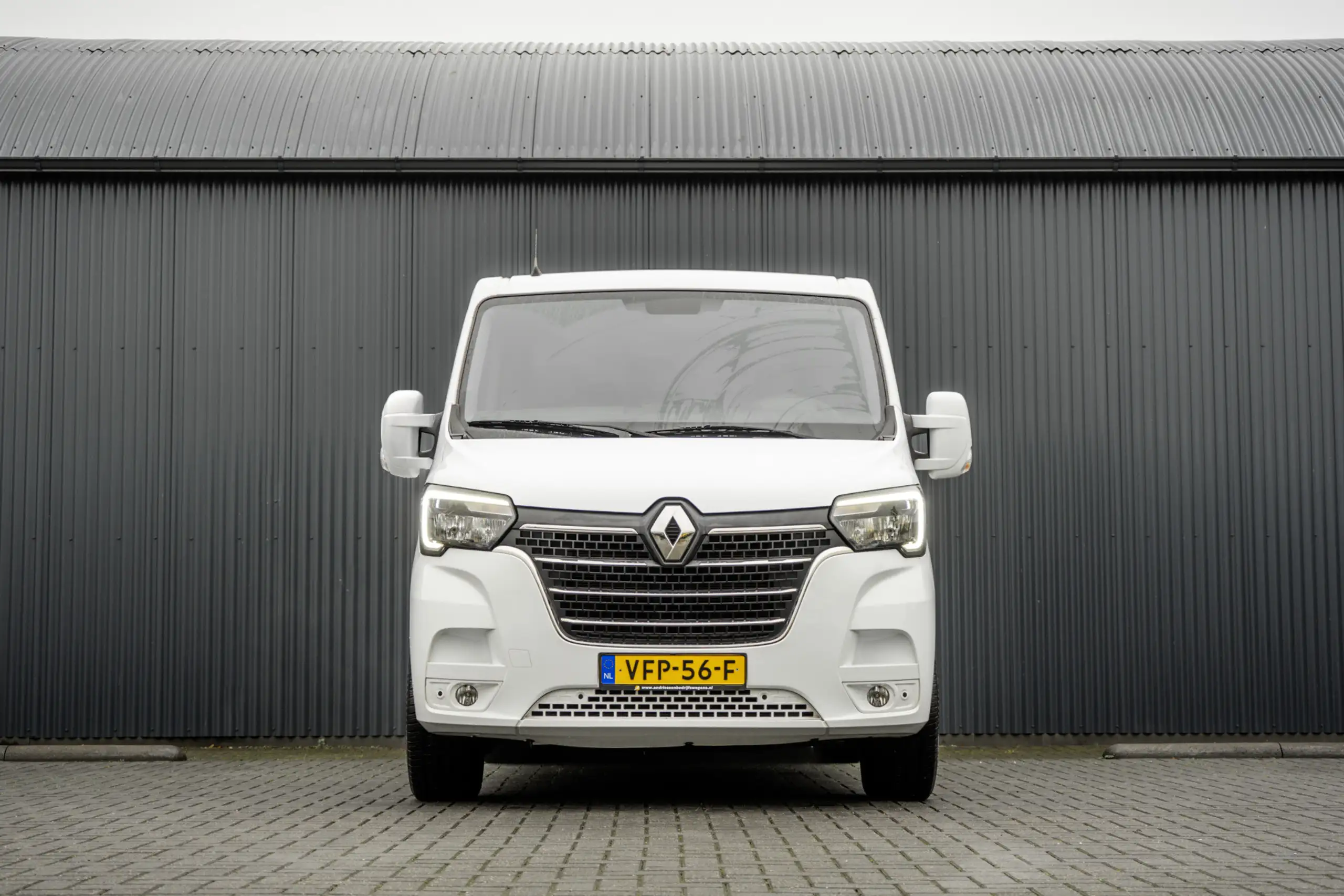 Renault - Master