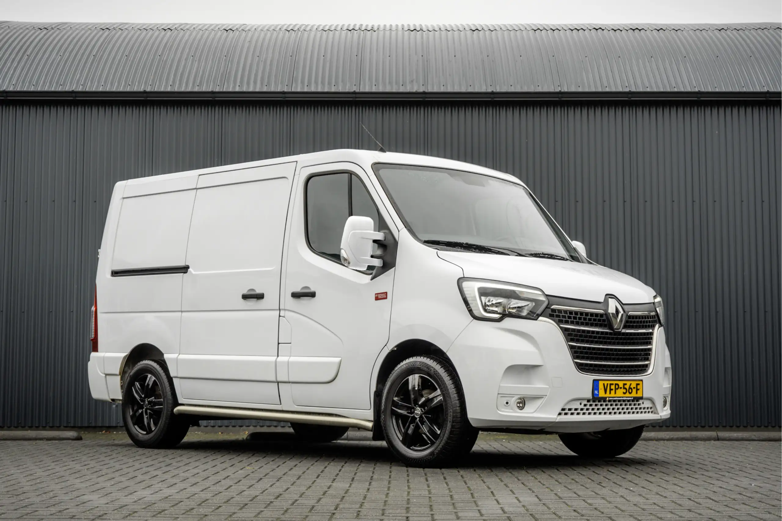 Renault - Master