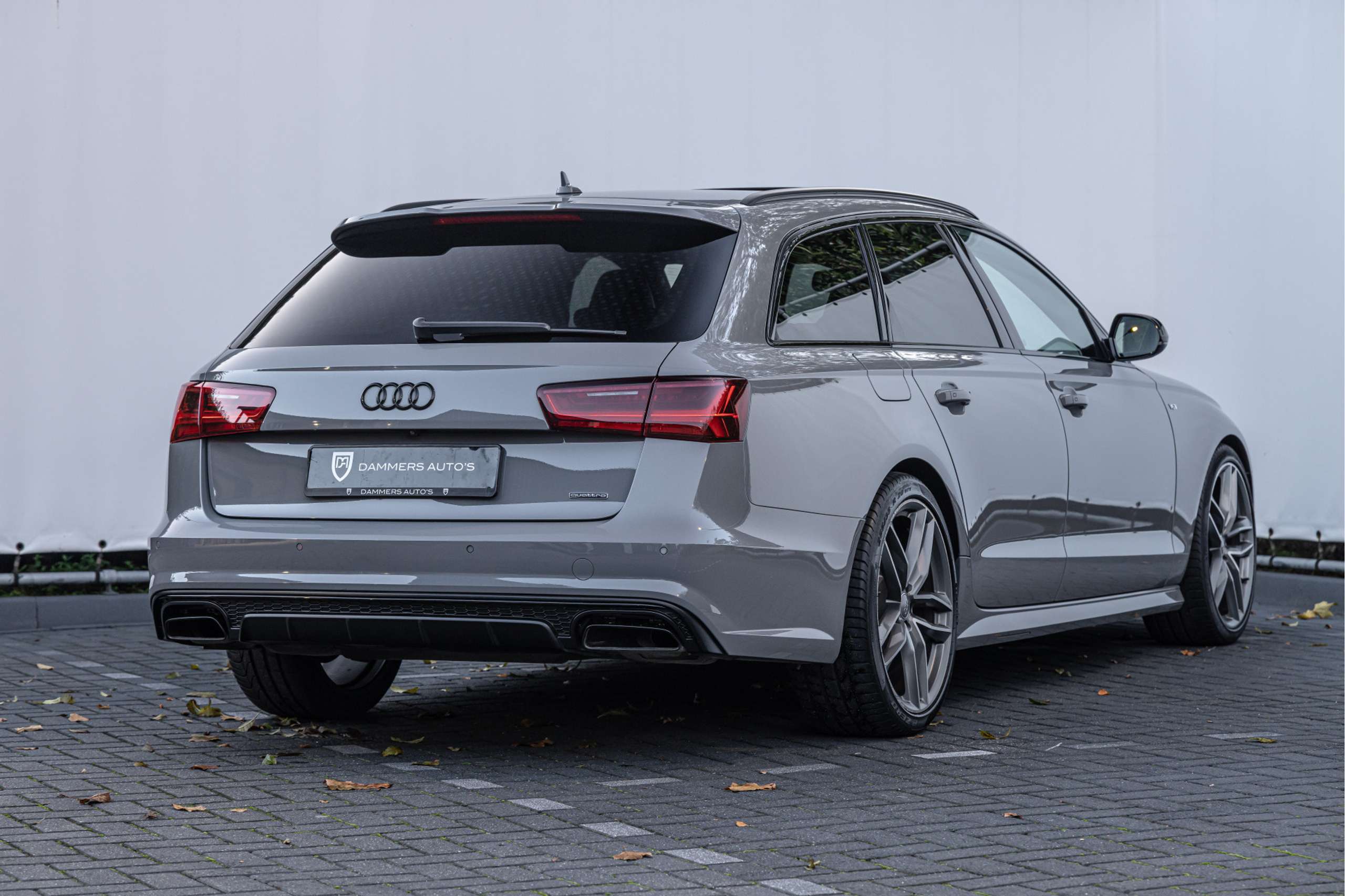 Audi - A6