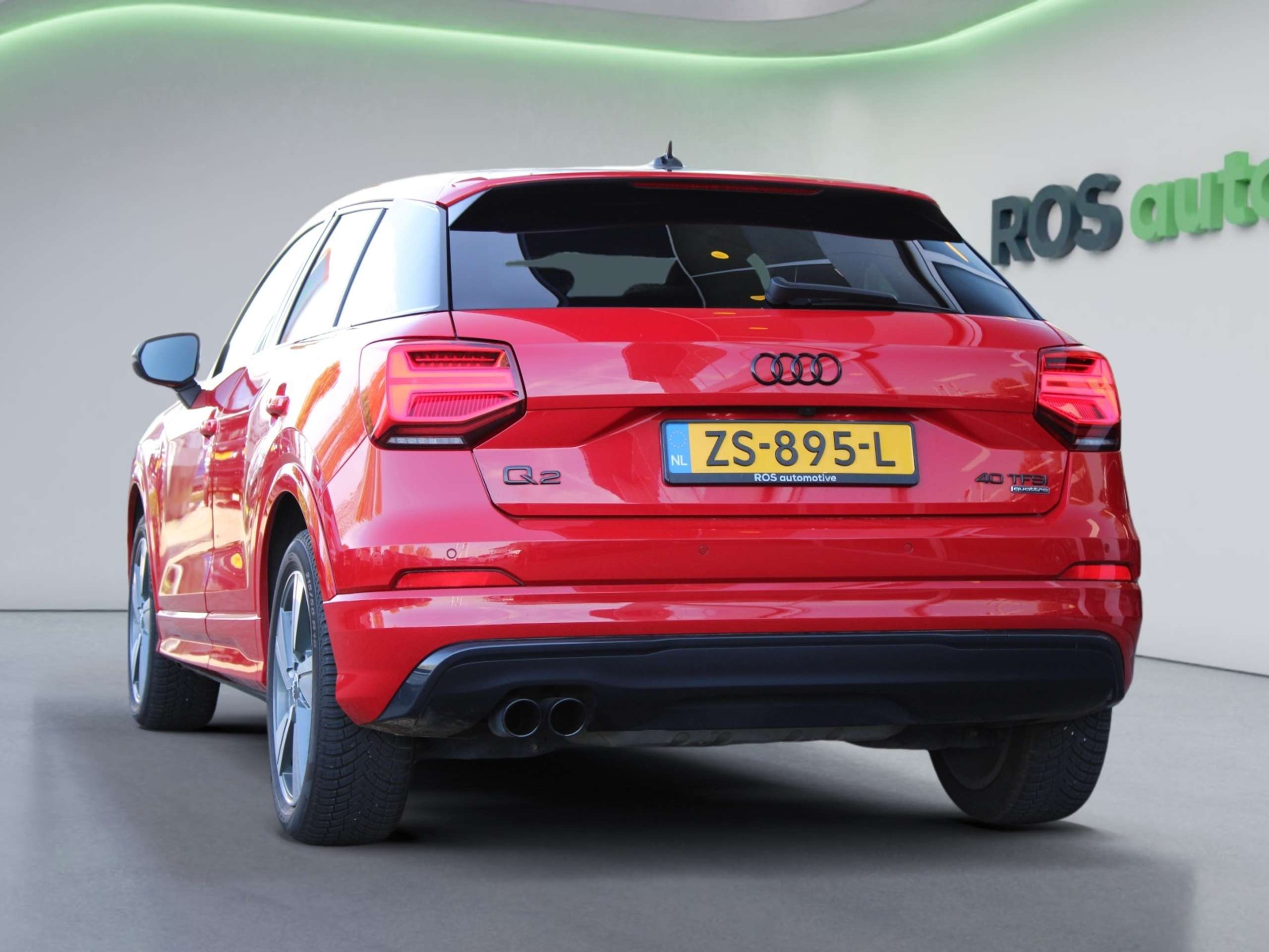 Audi - Q2