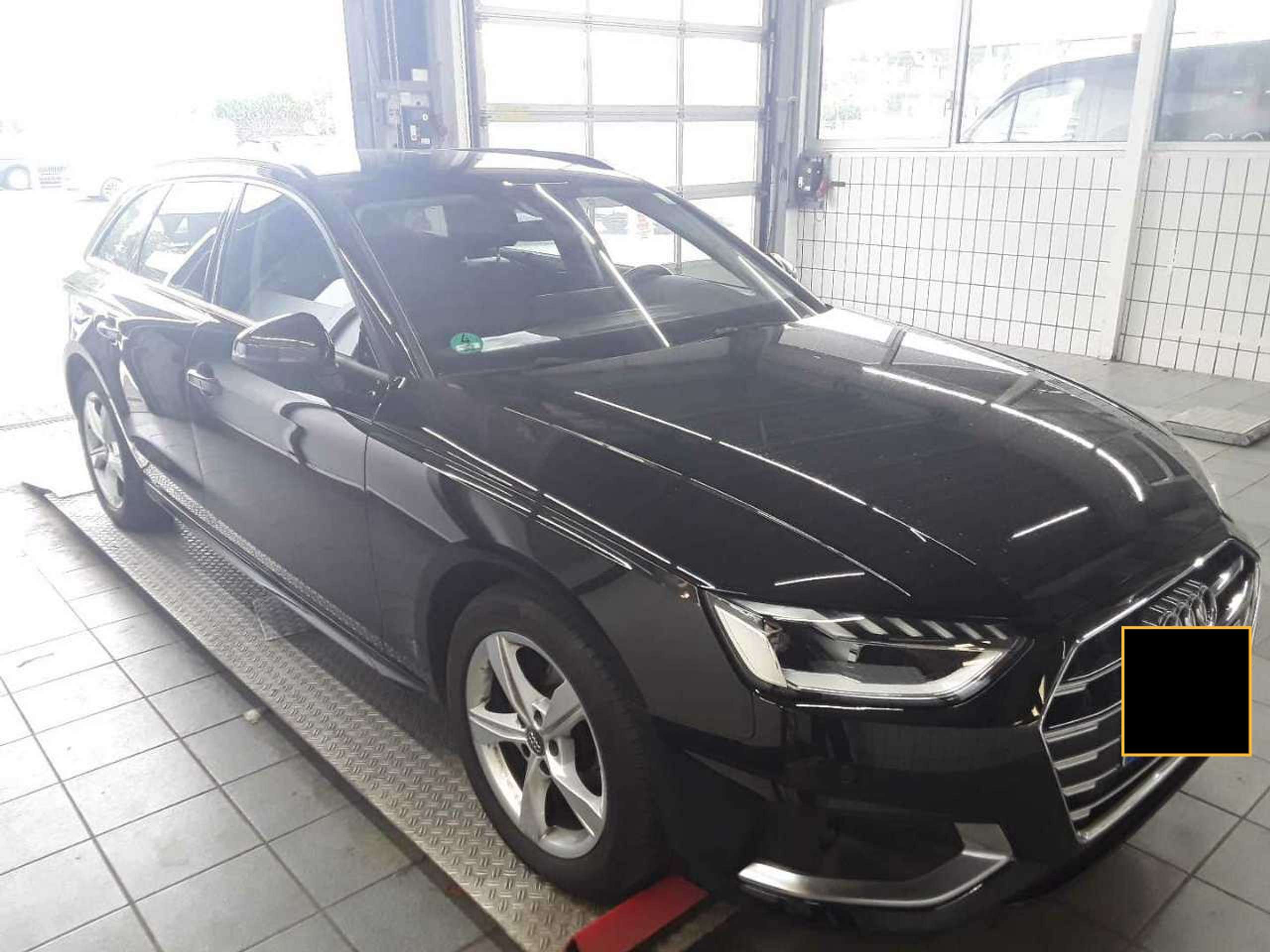 Audi - A4