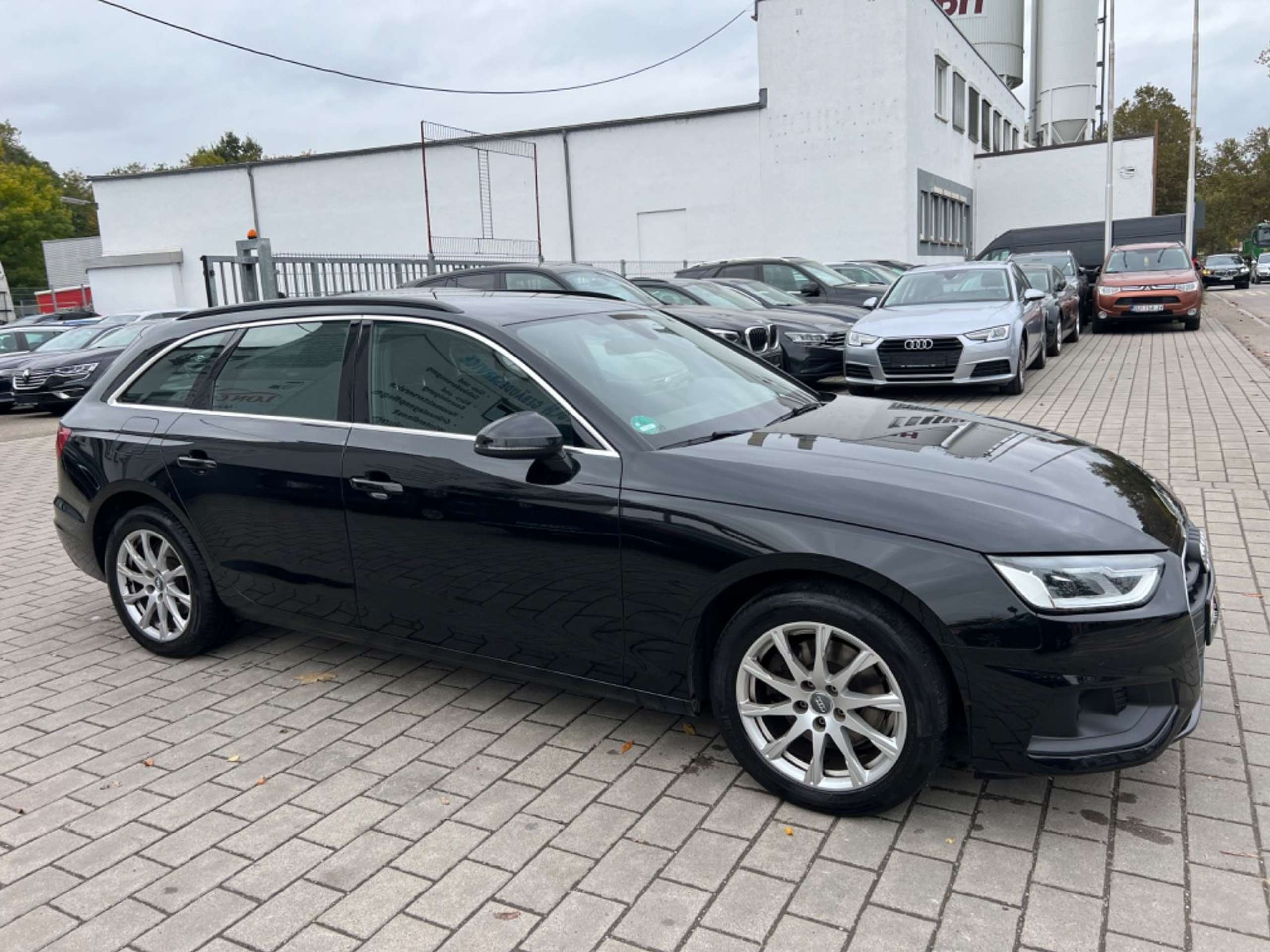 Audi - A4