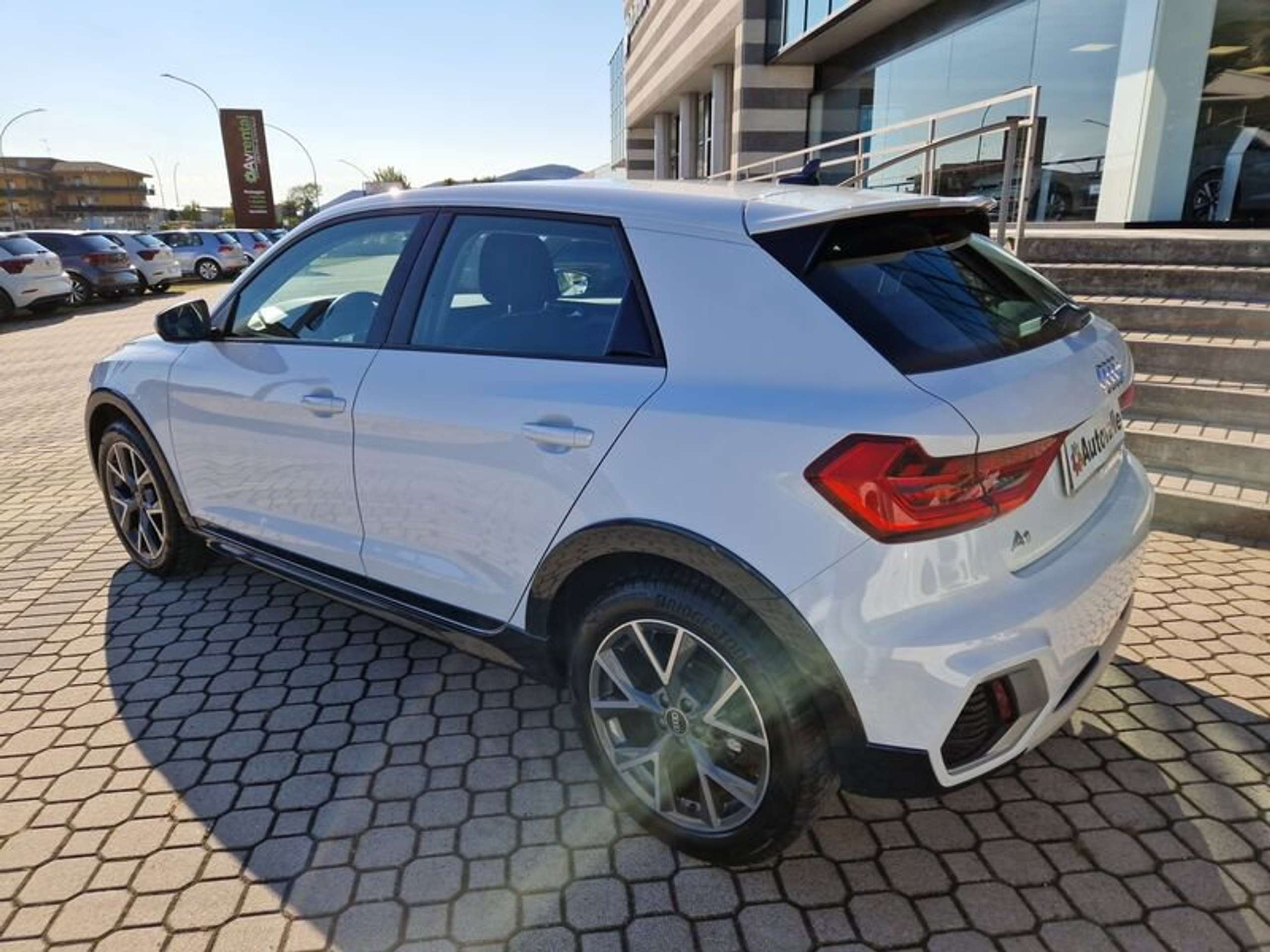 Audi - A1