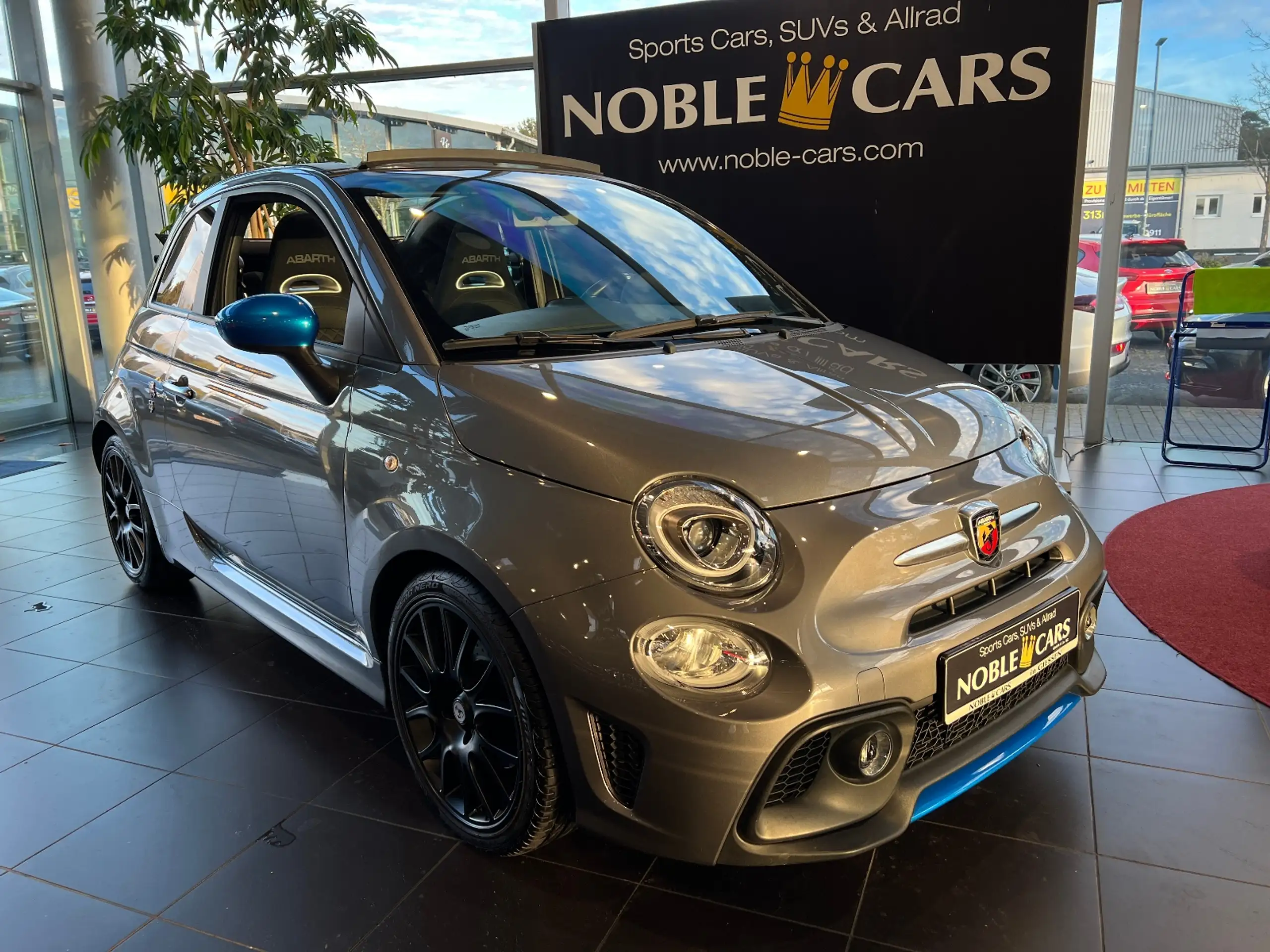 Abarth 595C 2021