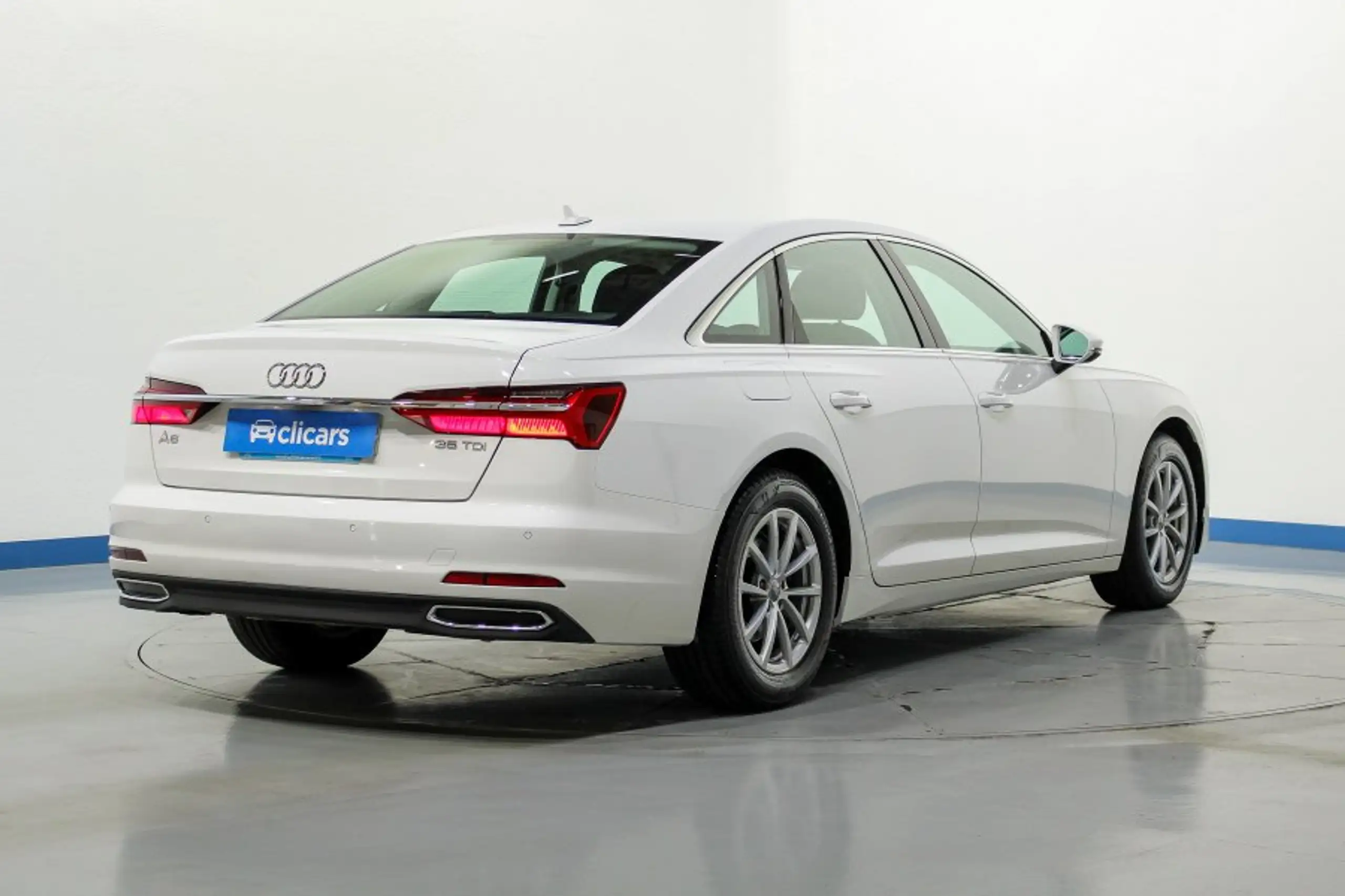 Audi - A6