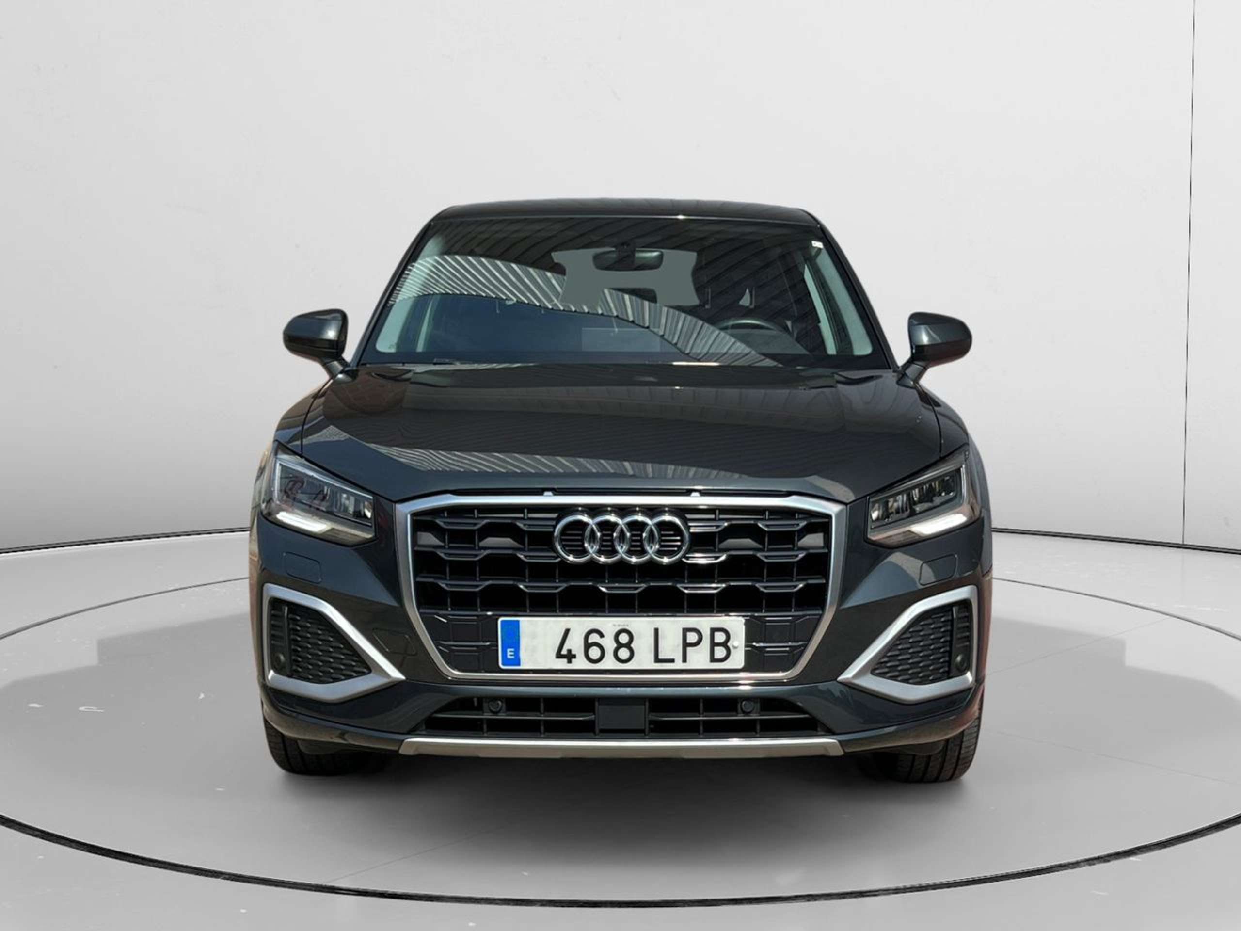 Audi - Q2