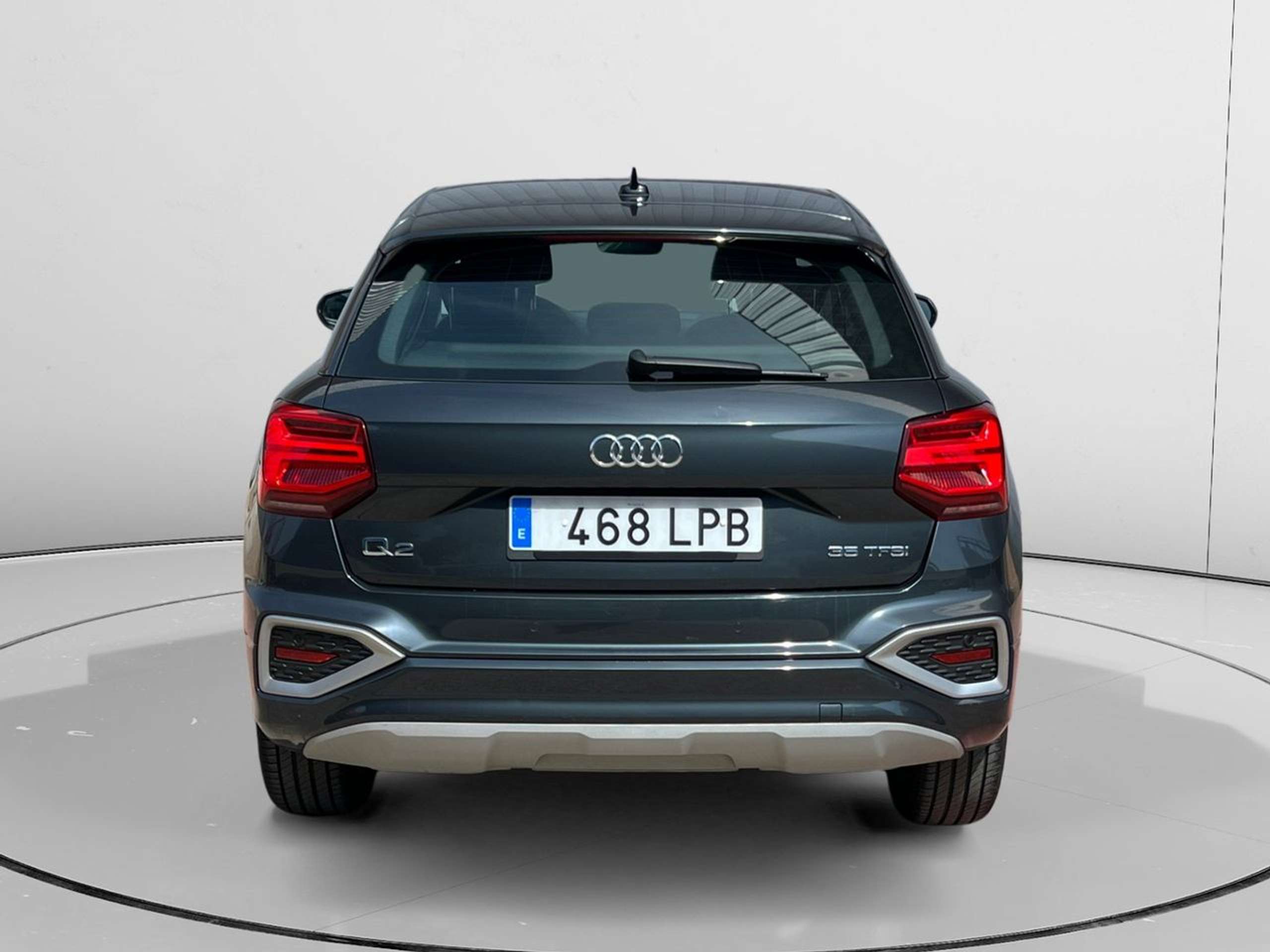 Audi - Q2