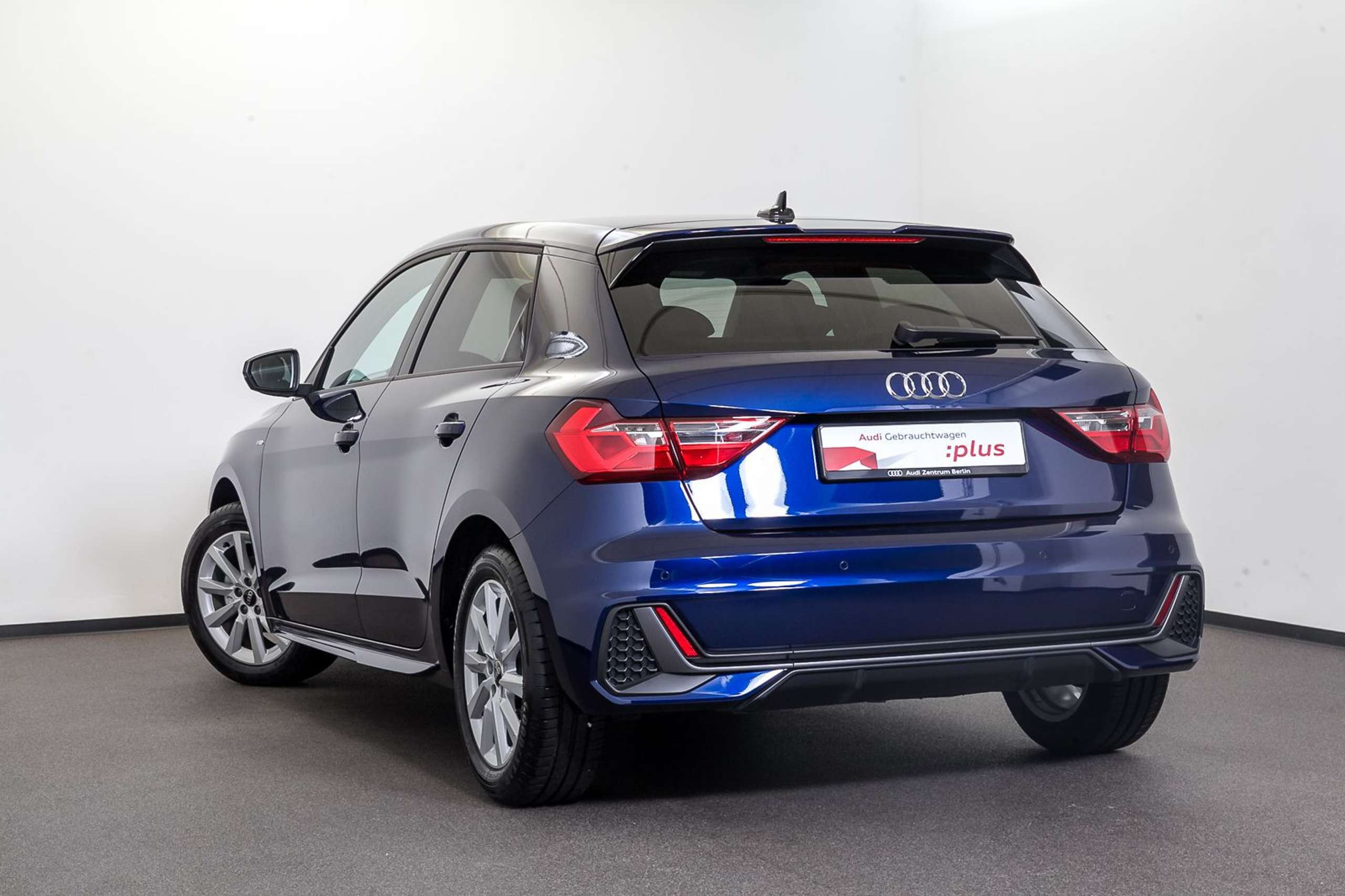 Audi - A1