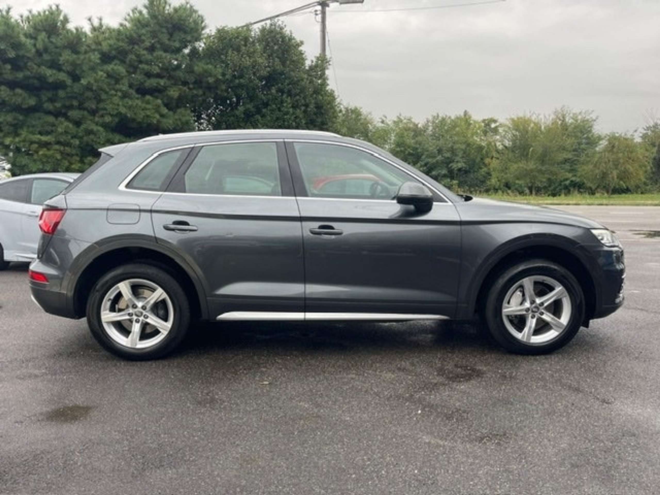 Audi - Q5