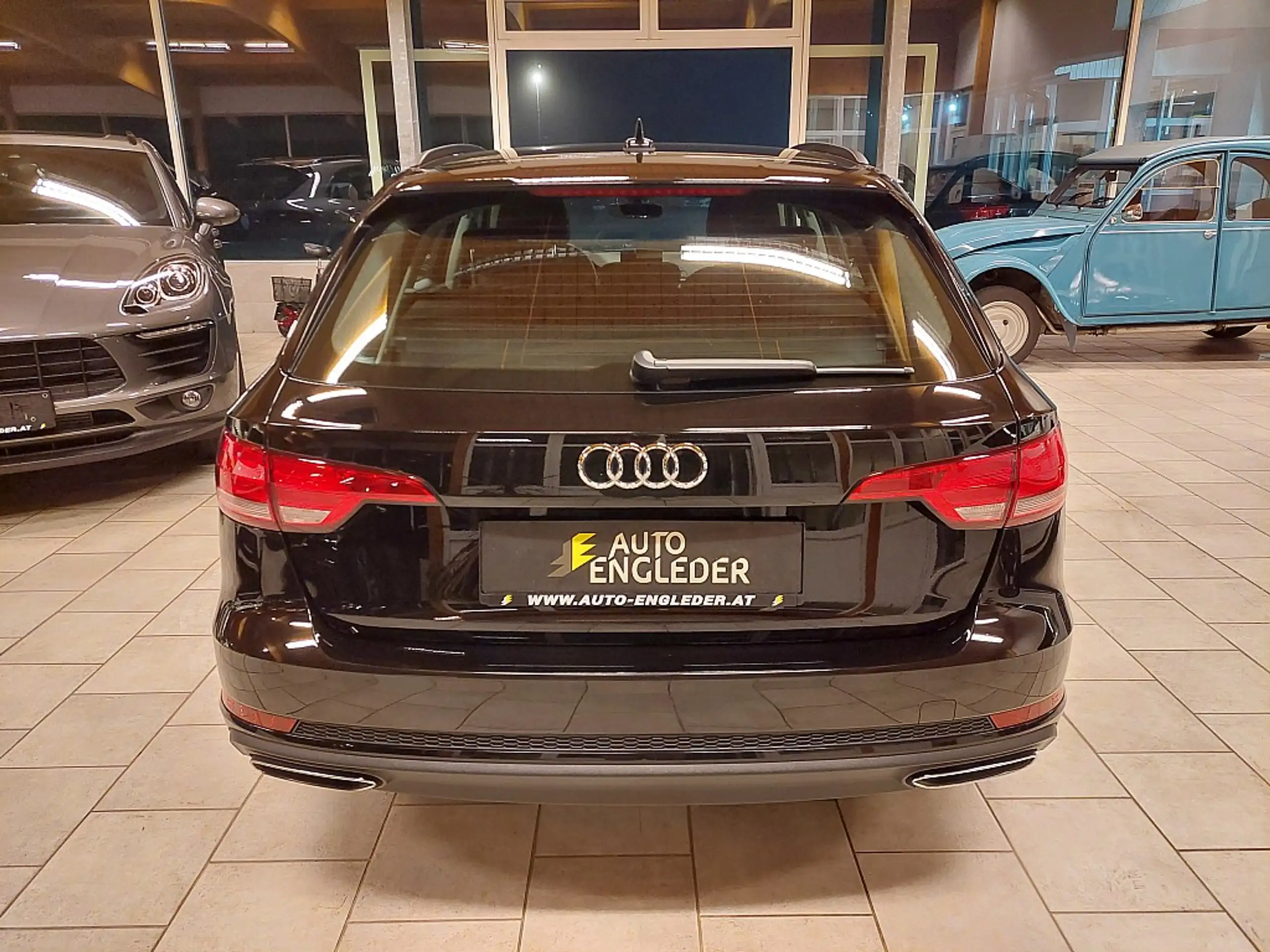 Audi - A4