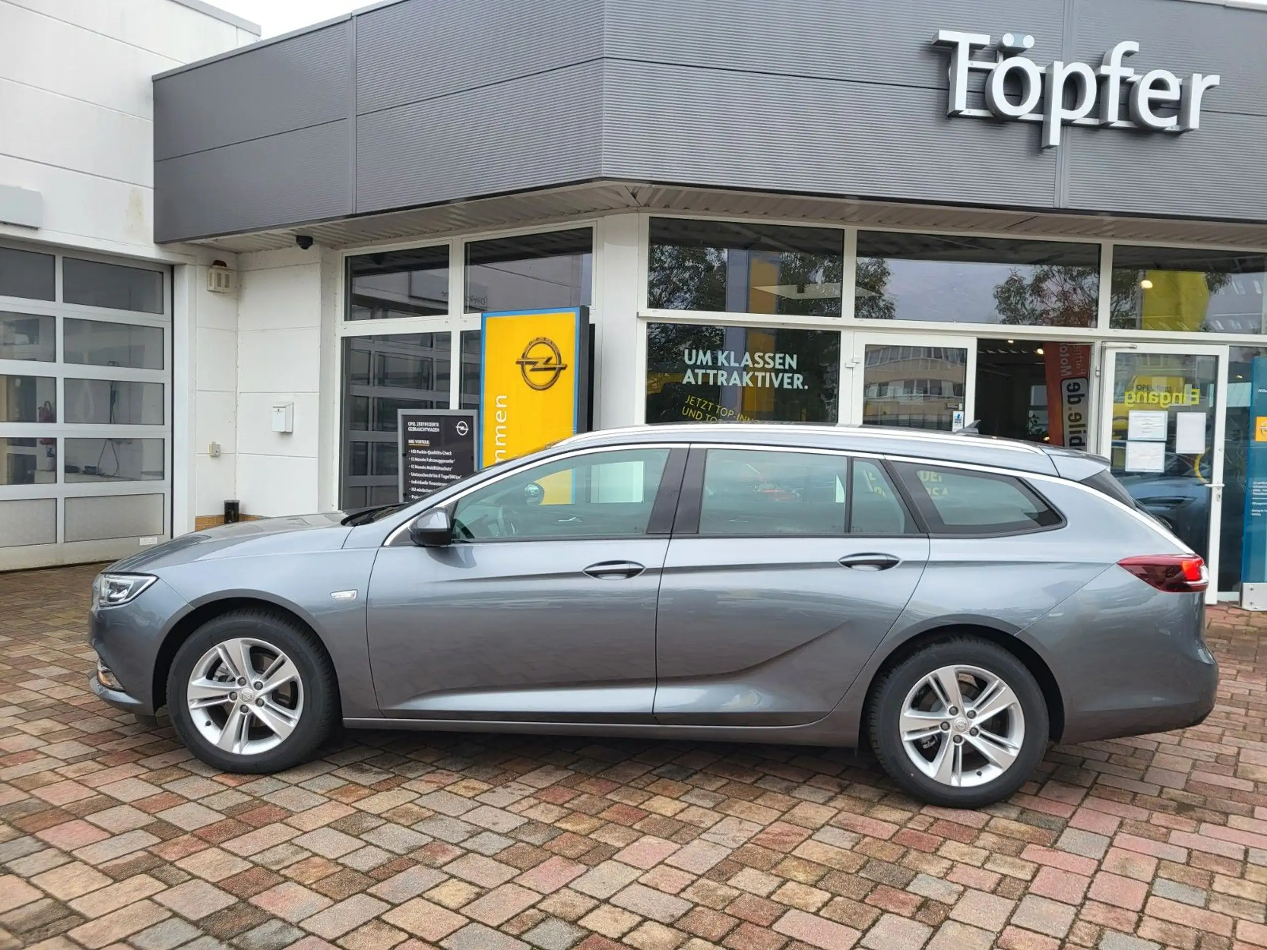 Opel - Insignia