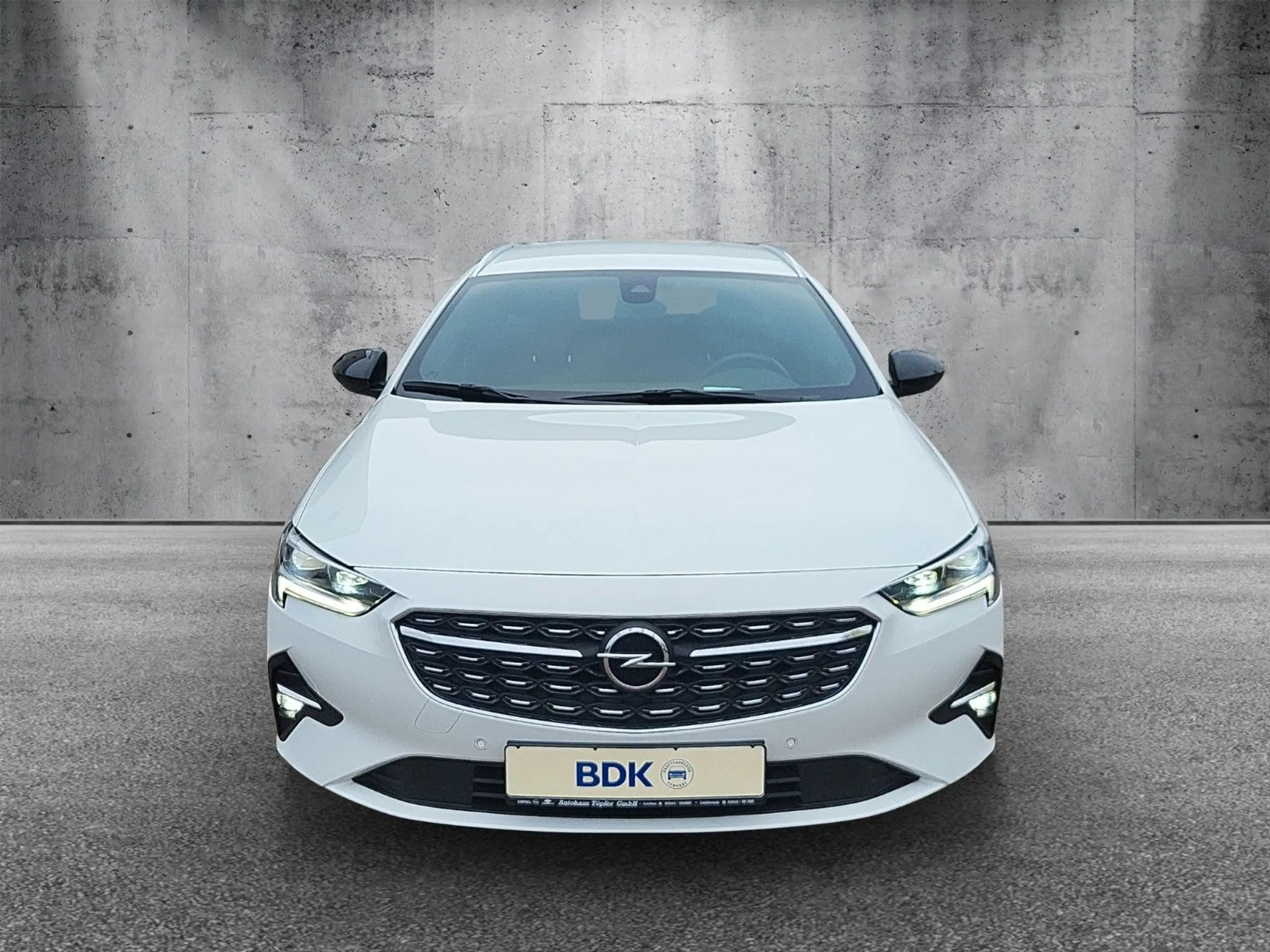 Opel - Insignia