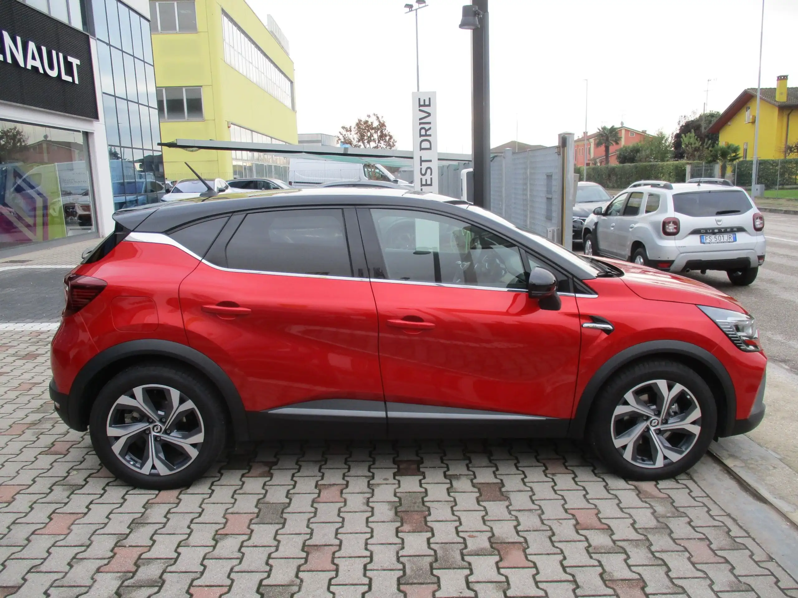 Renault - Captur