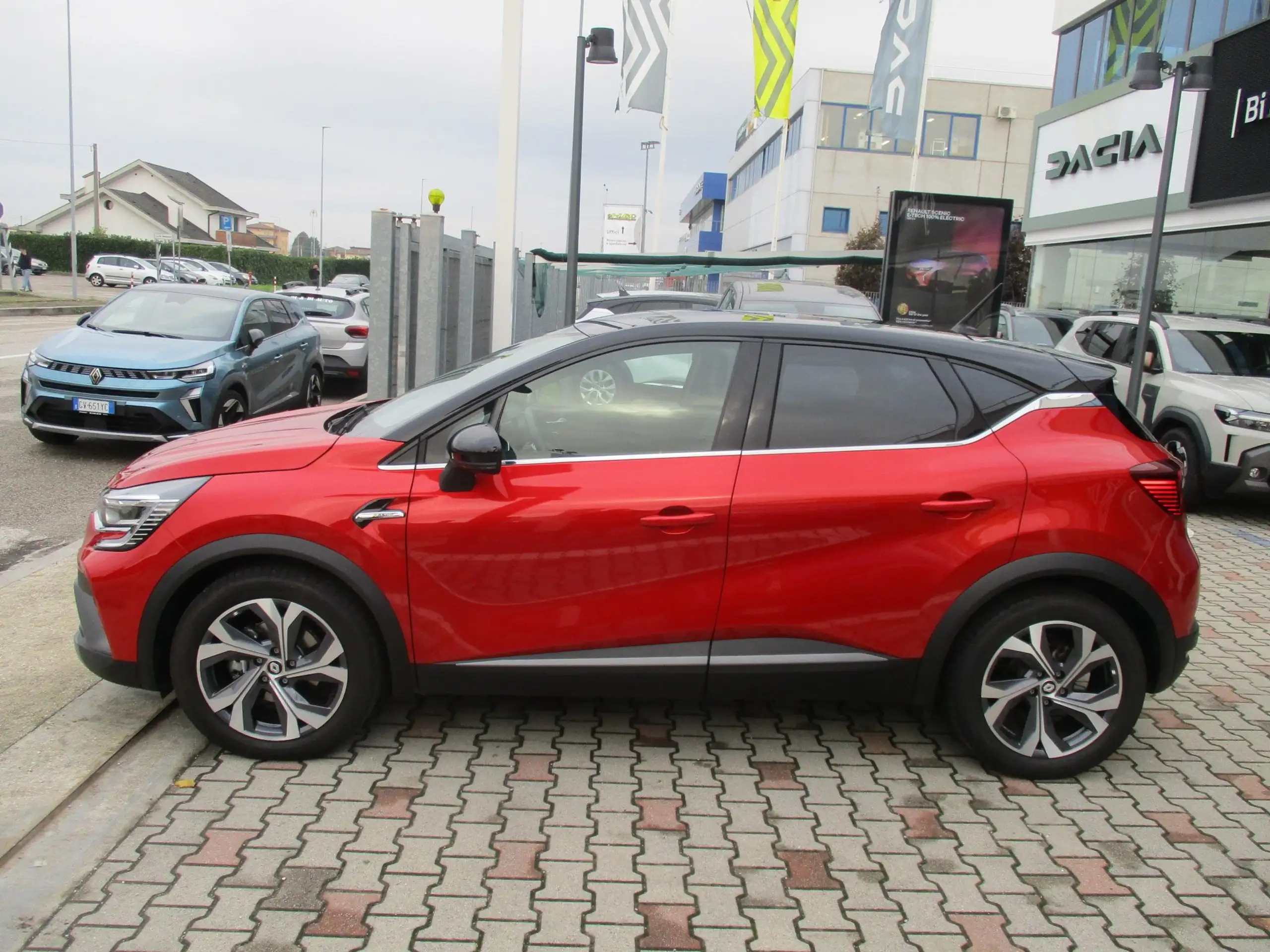 Renault - Captur