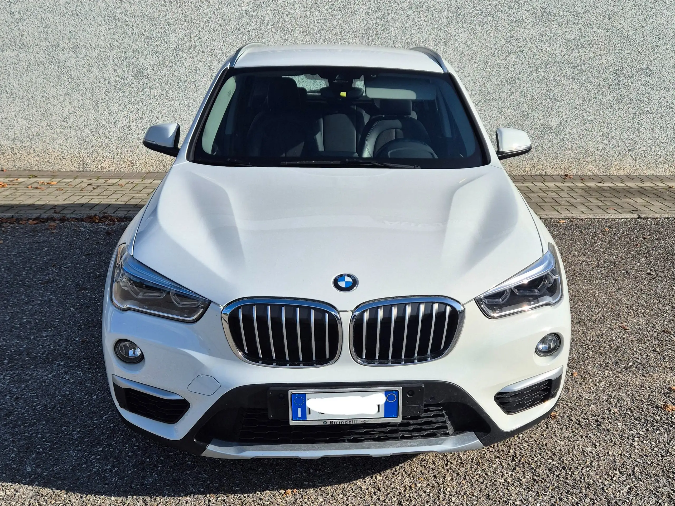 BMW - X1