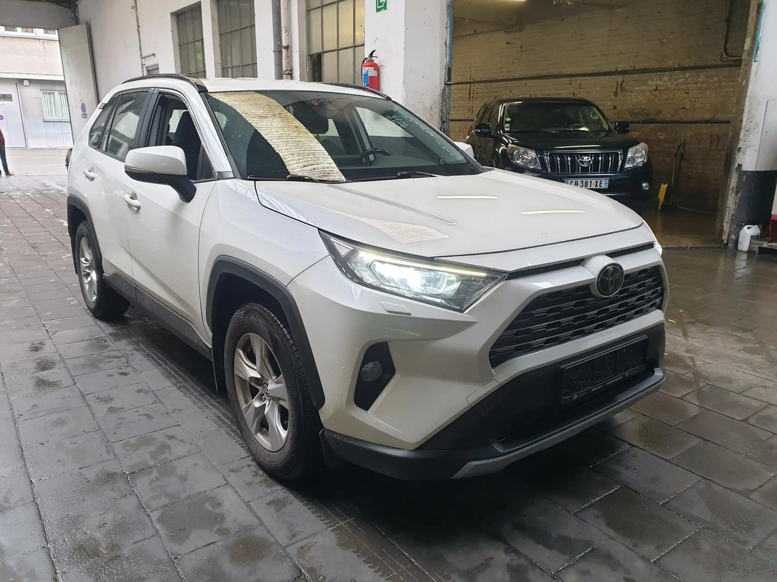 Toyota - RAV 4