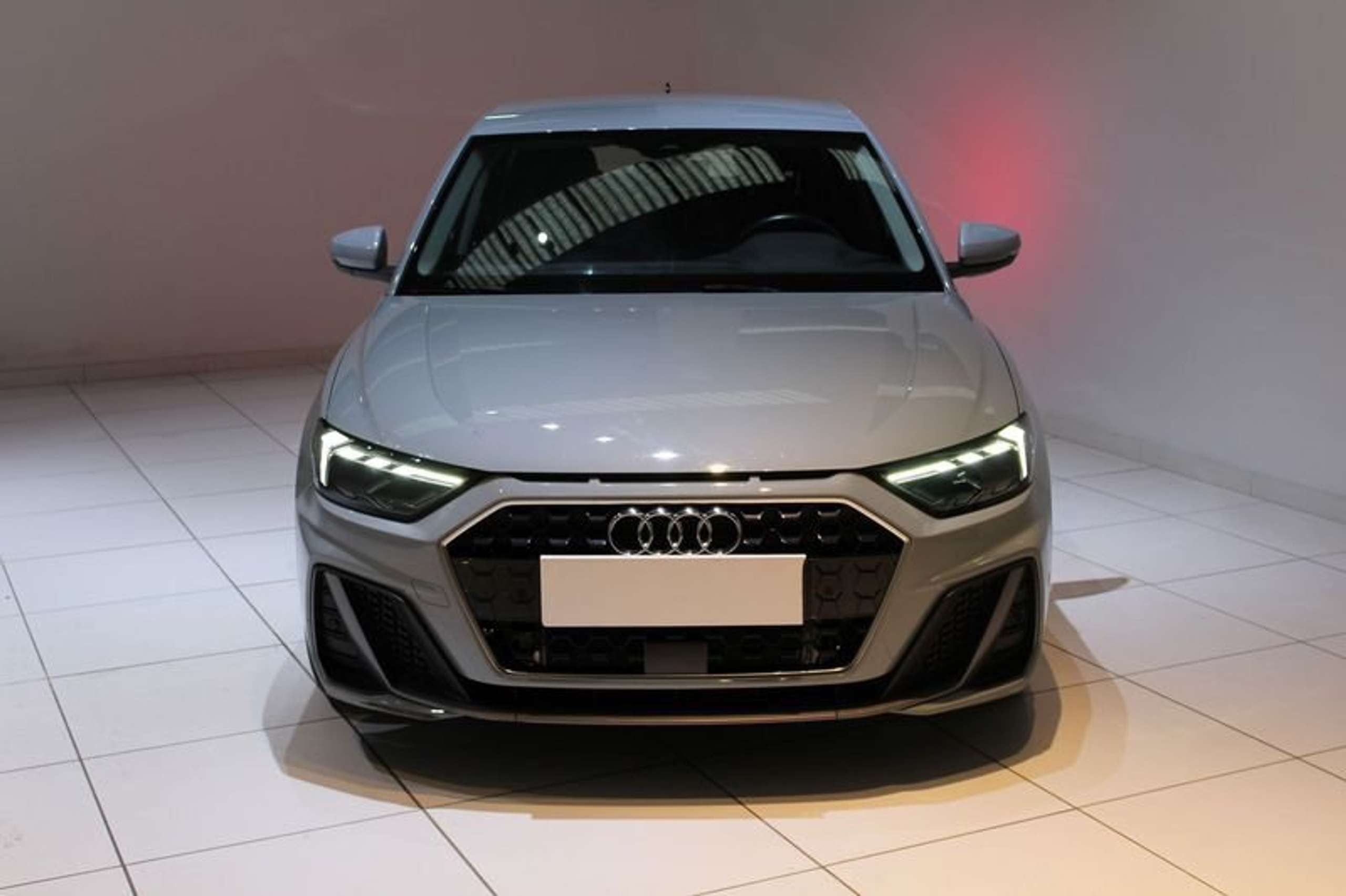 Audi - A1