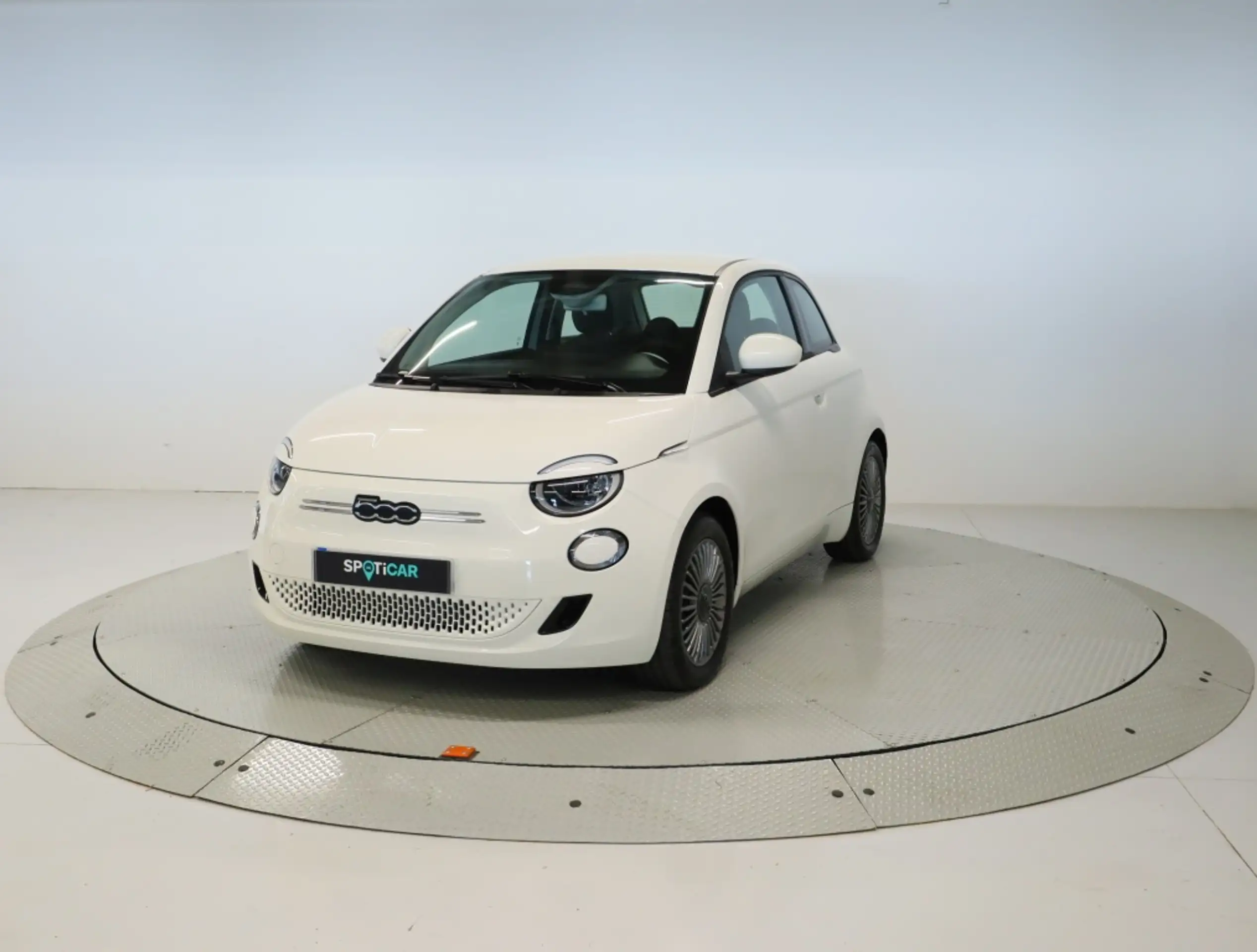 Fiat 500 2023