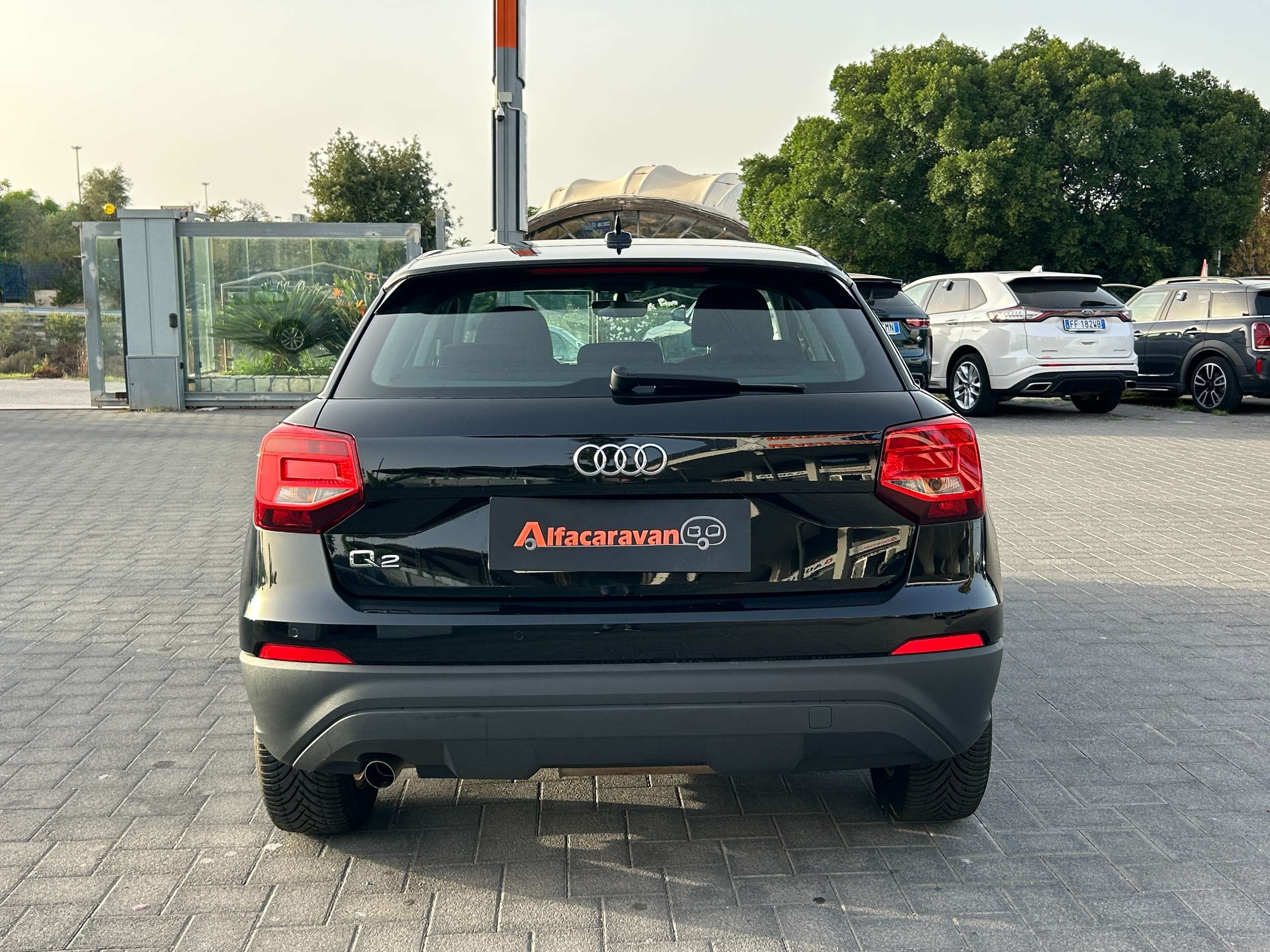 Audi - Q2