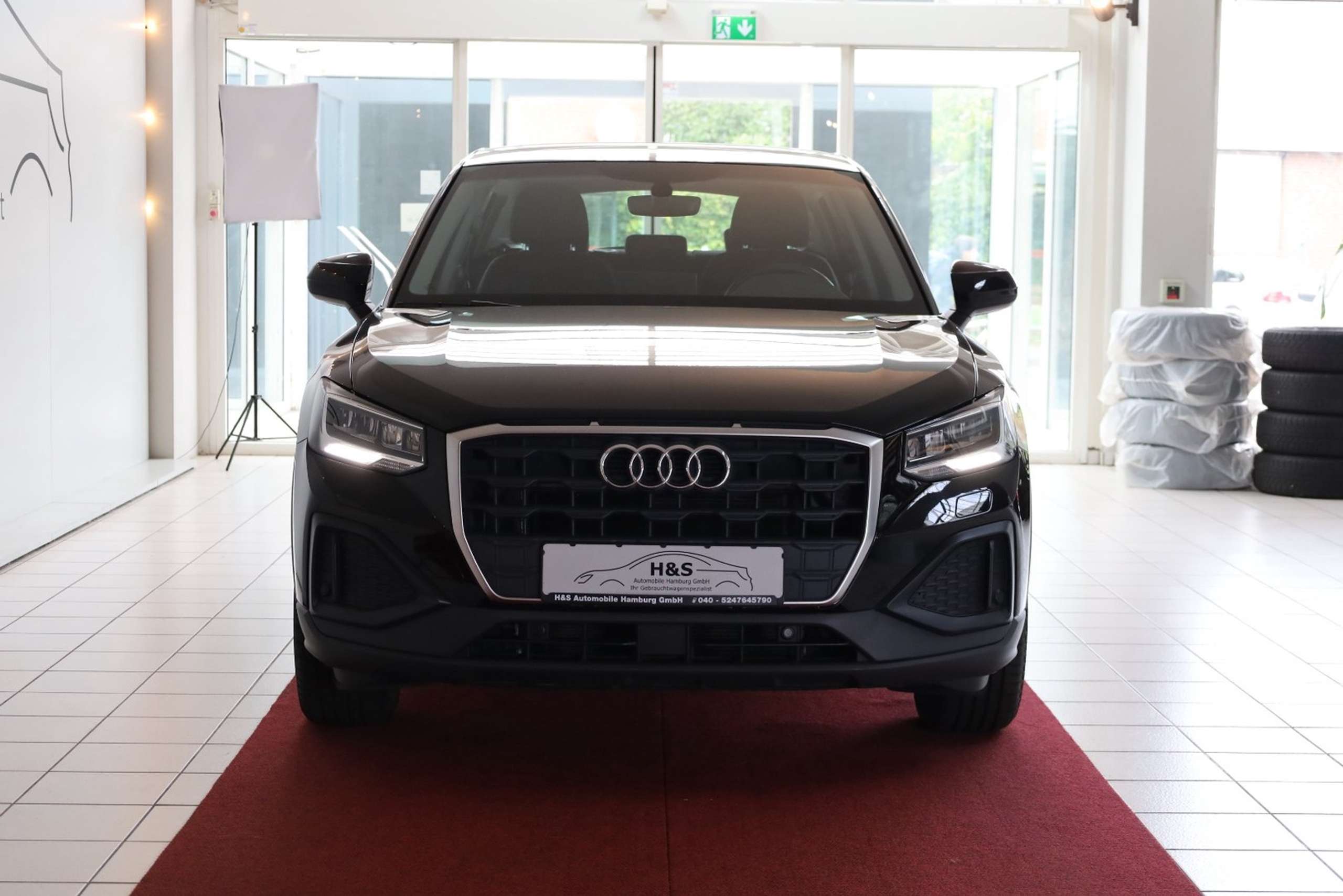 Audi - Q2