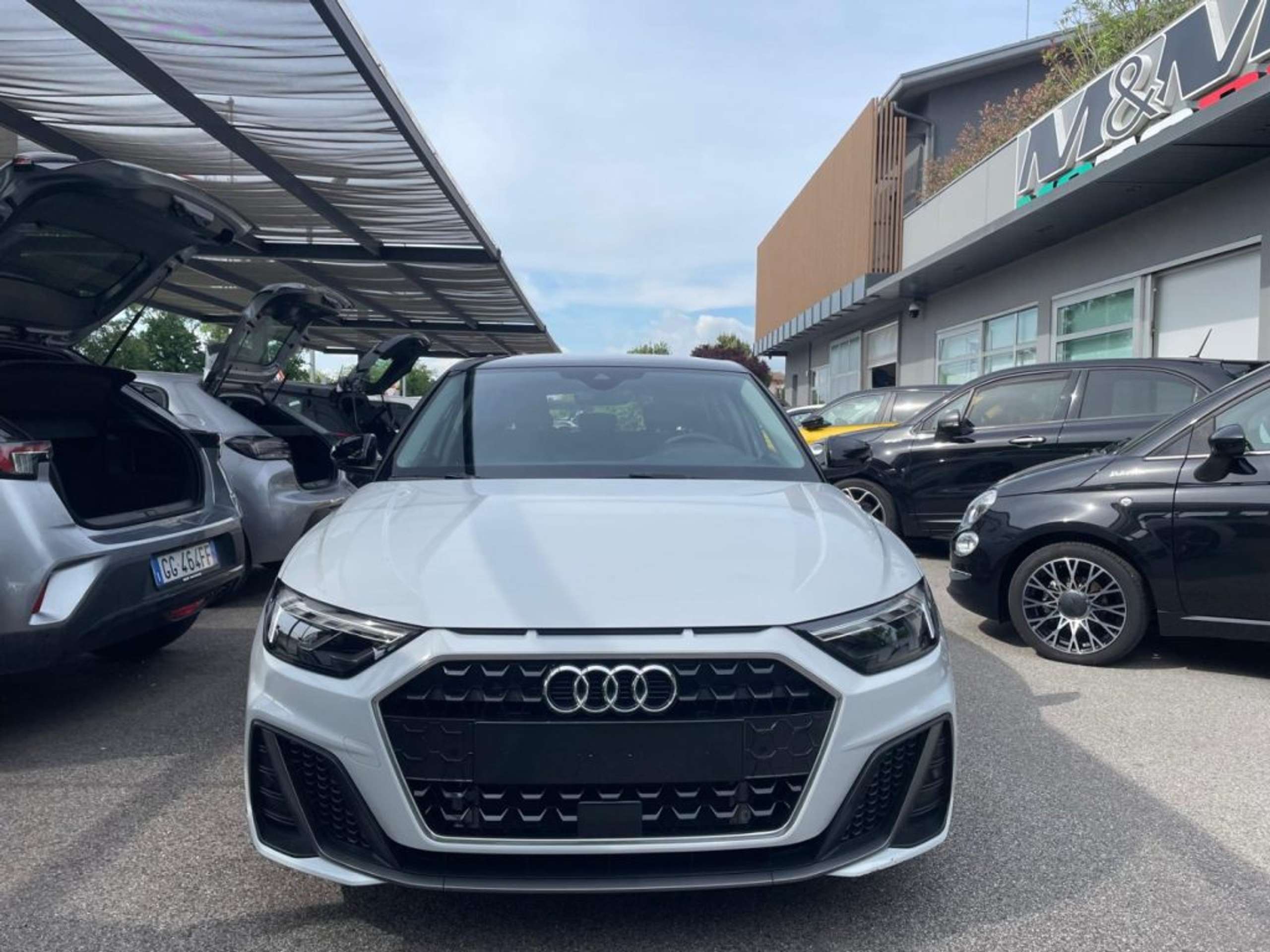 Audi - A1