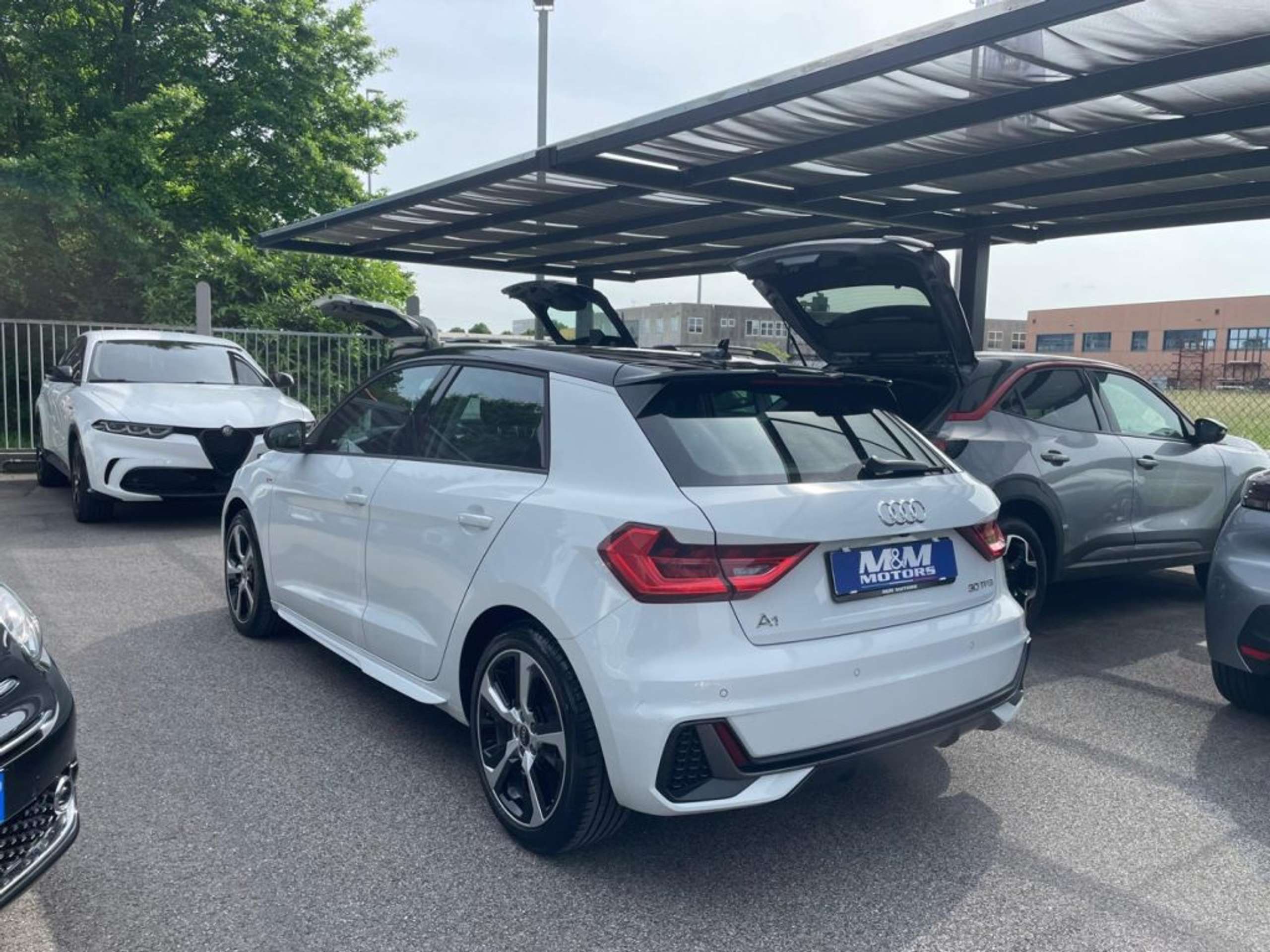 Audi - A1