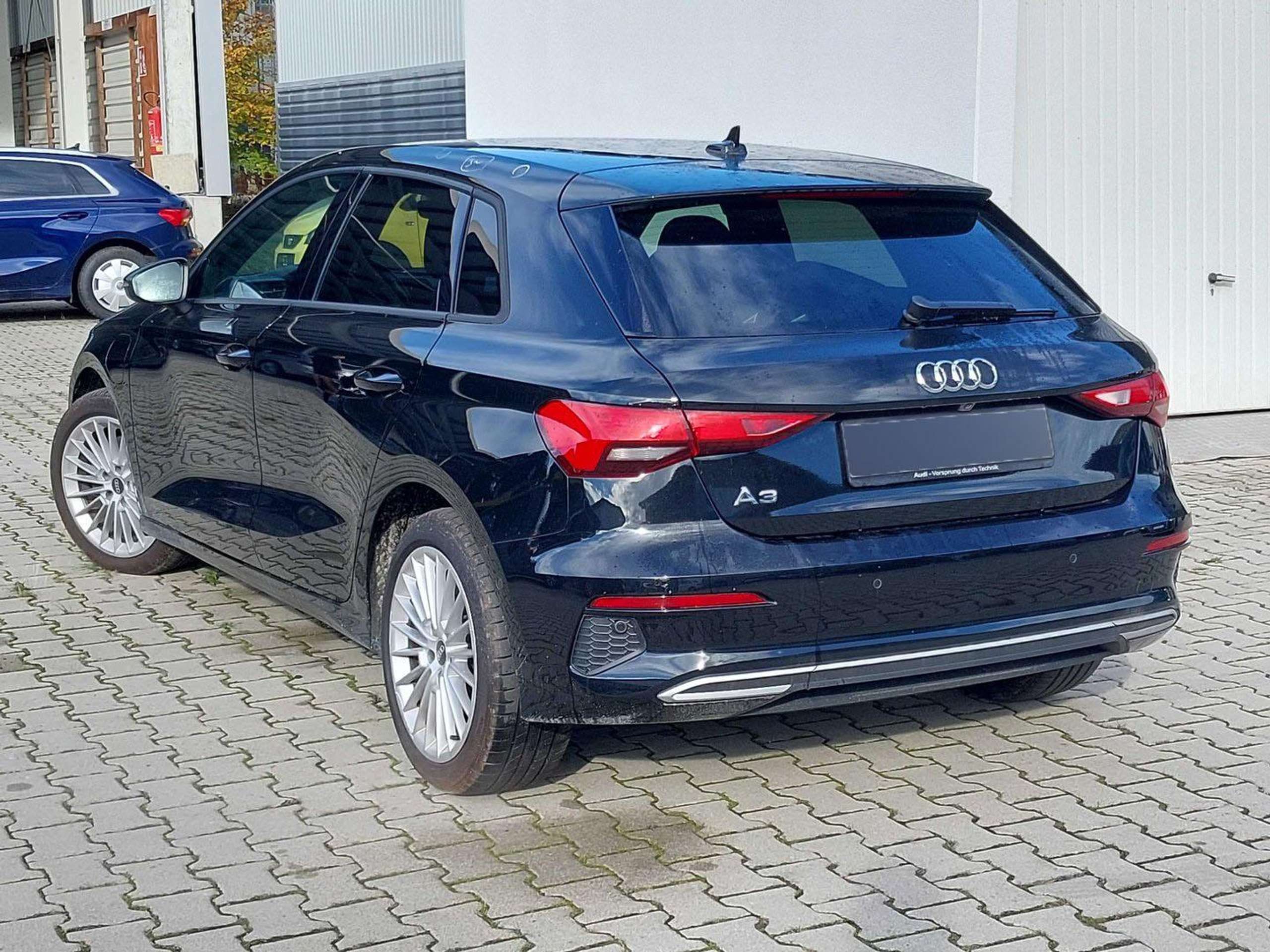 Audi - A3