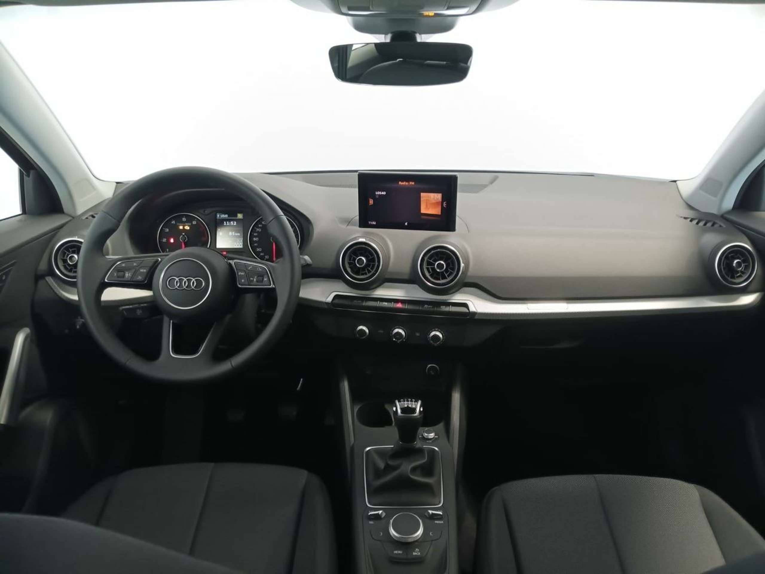 Audi - Q2